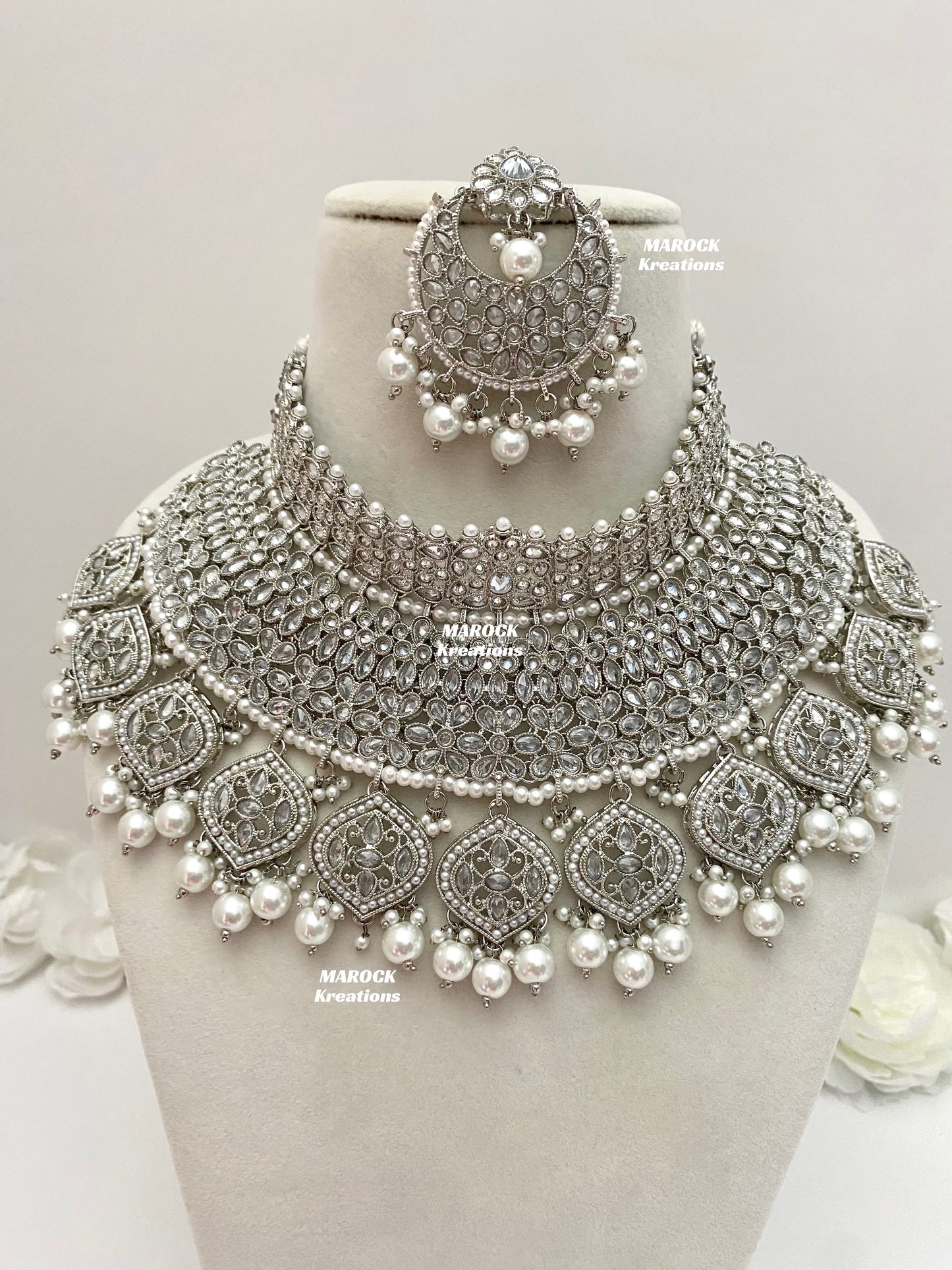 Tashi Premium Quality Polki Statement Bridal set