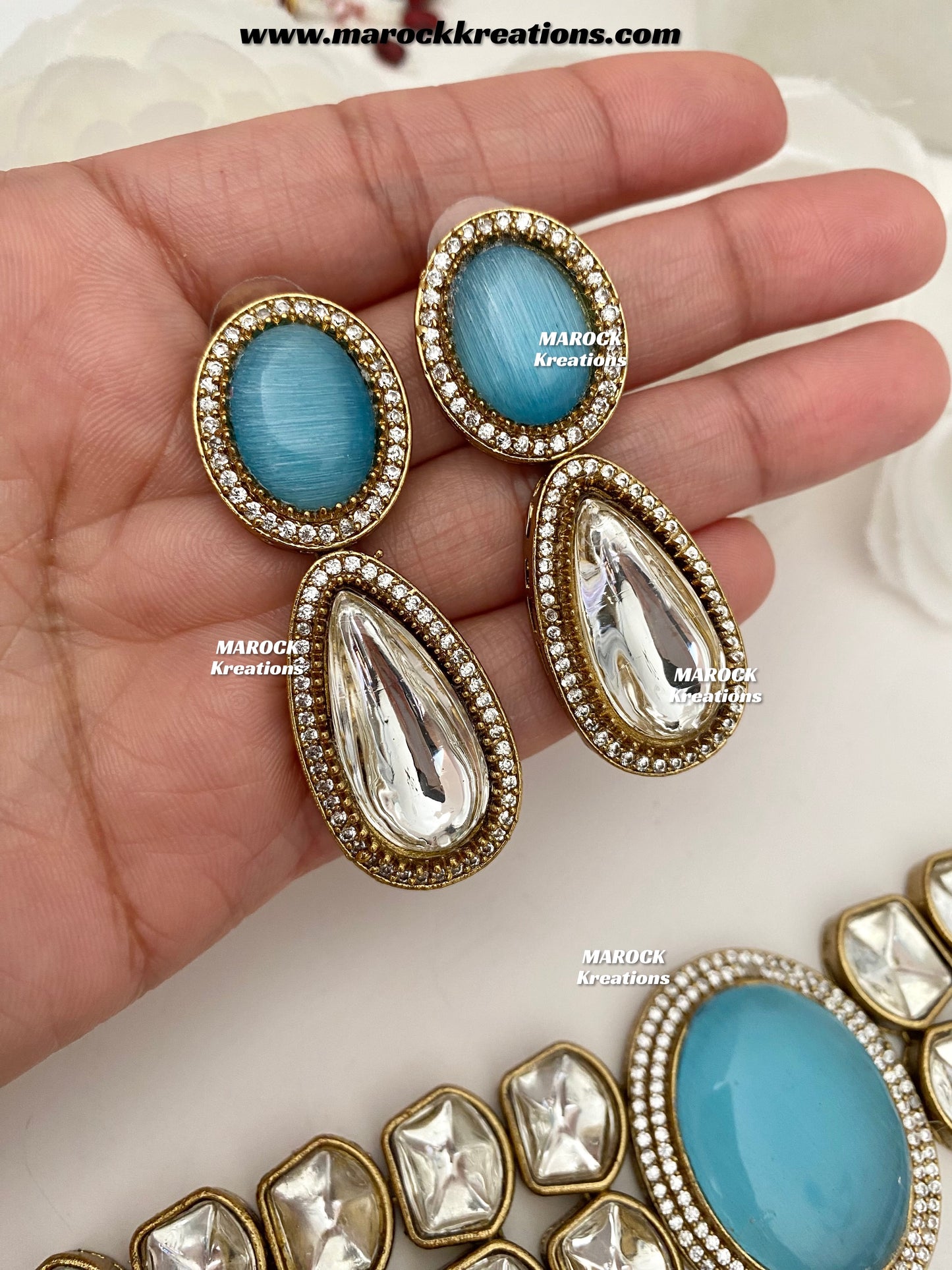 Luxna Premium Quality Kundan Statement Choker set