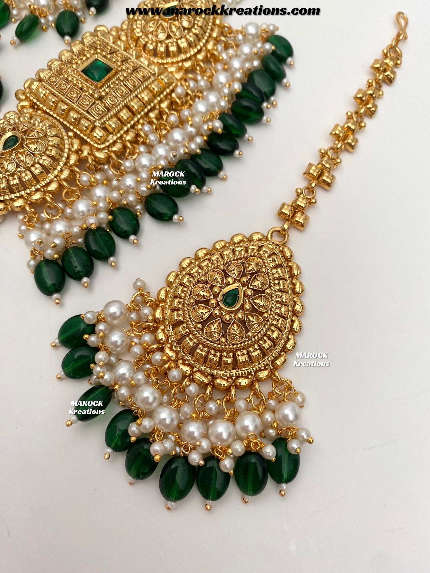 Asna Premium Quality Gold Plated statement choker set