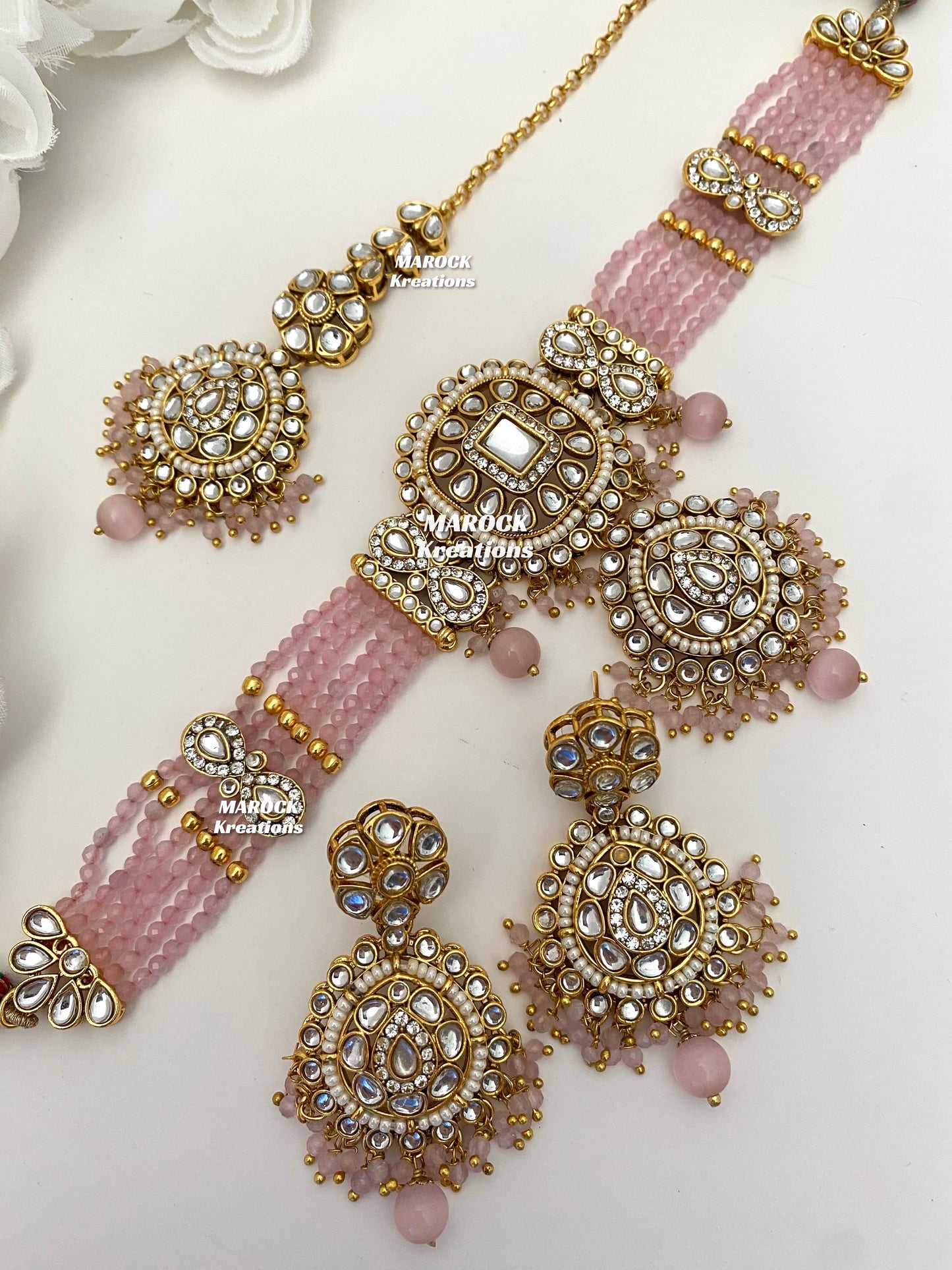 Simona Premium Quality Kundan Choker set
