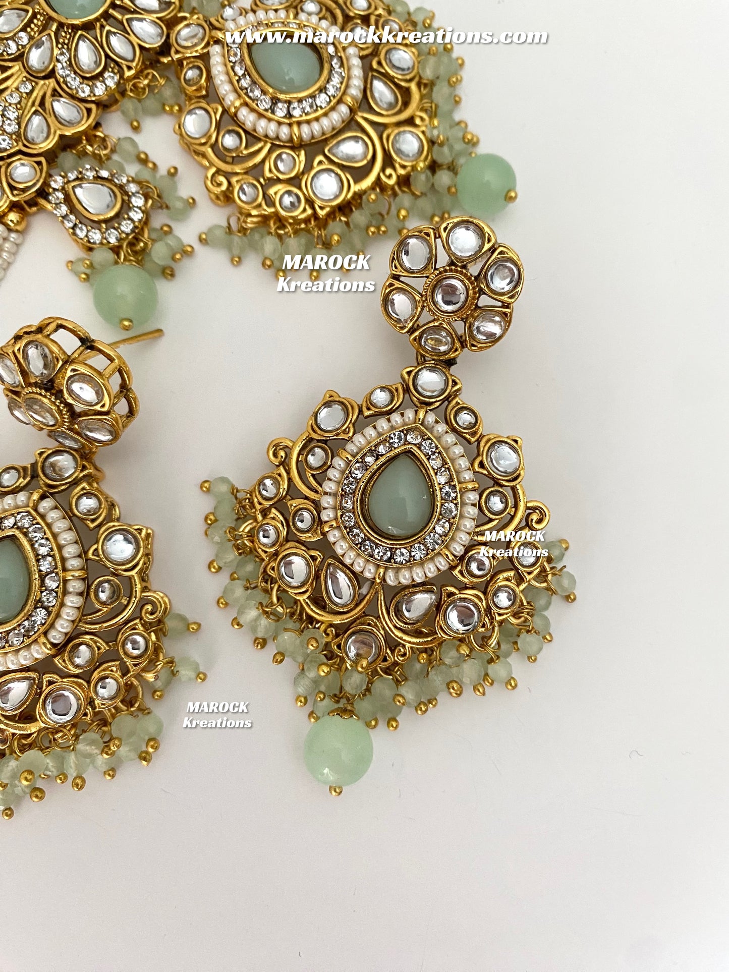 Mahima Premium Quality Kundan Choker set