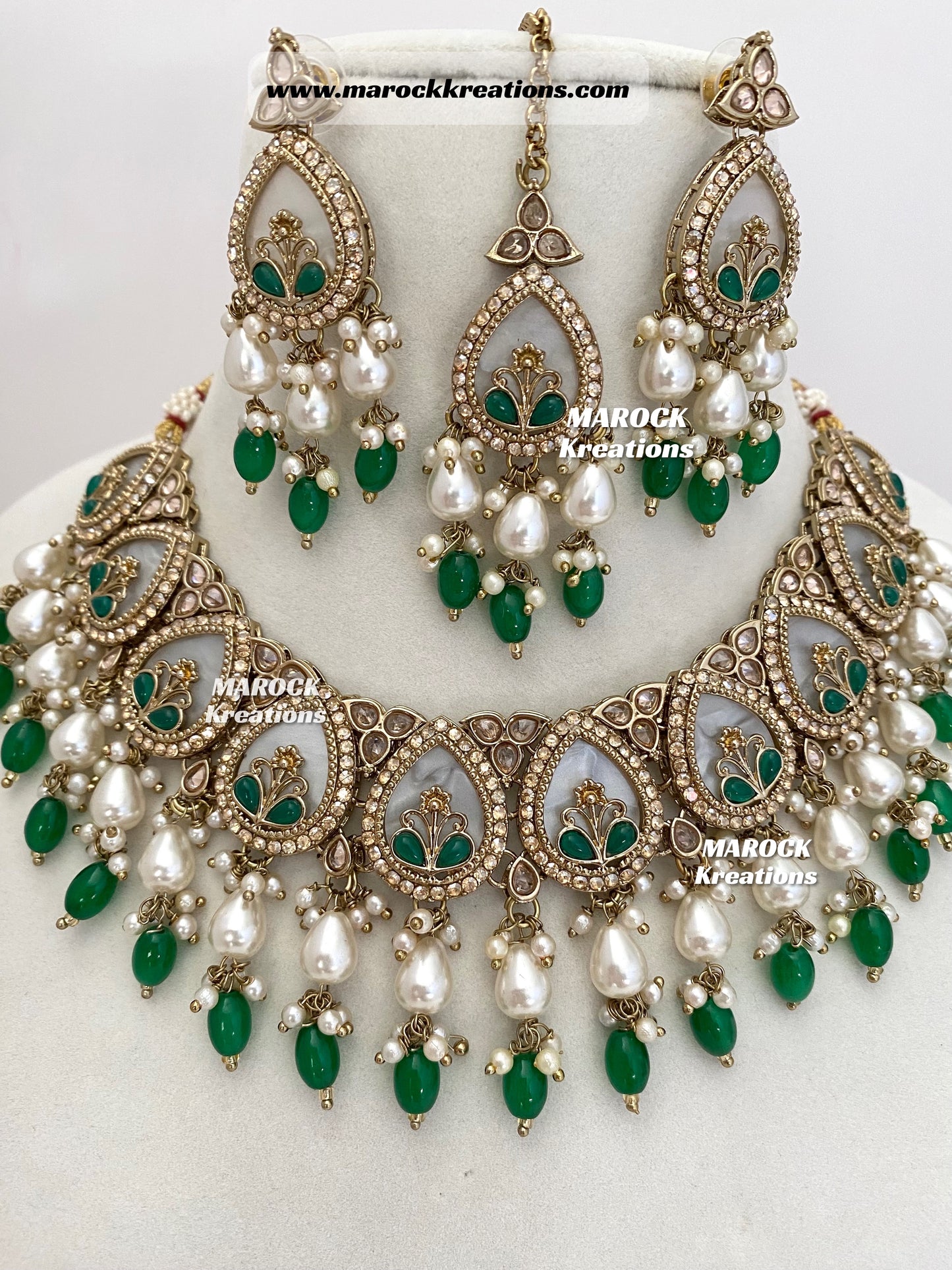 Antique Gold Polki Statement MOP Necklace set