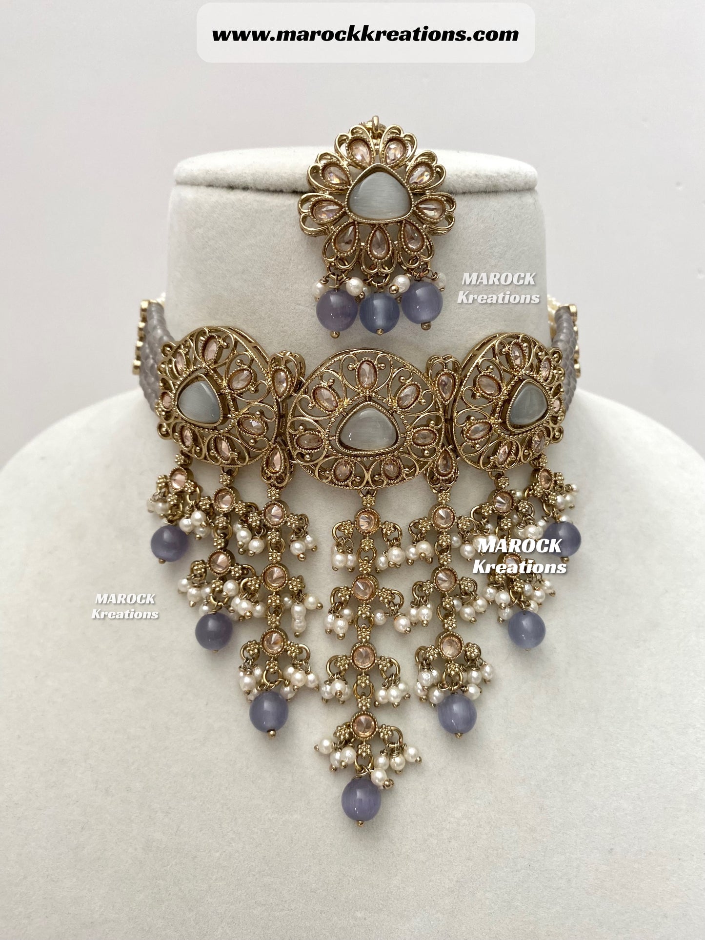 Amaira Antique Gold Polki choker set