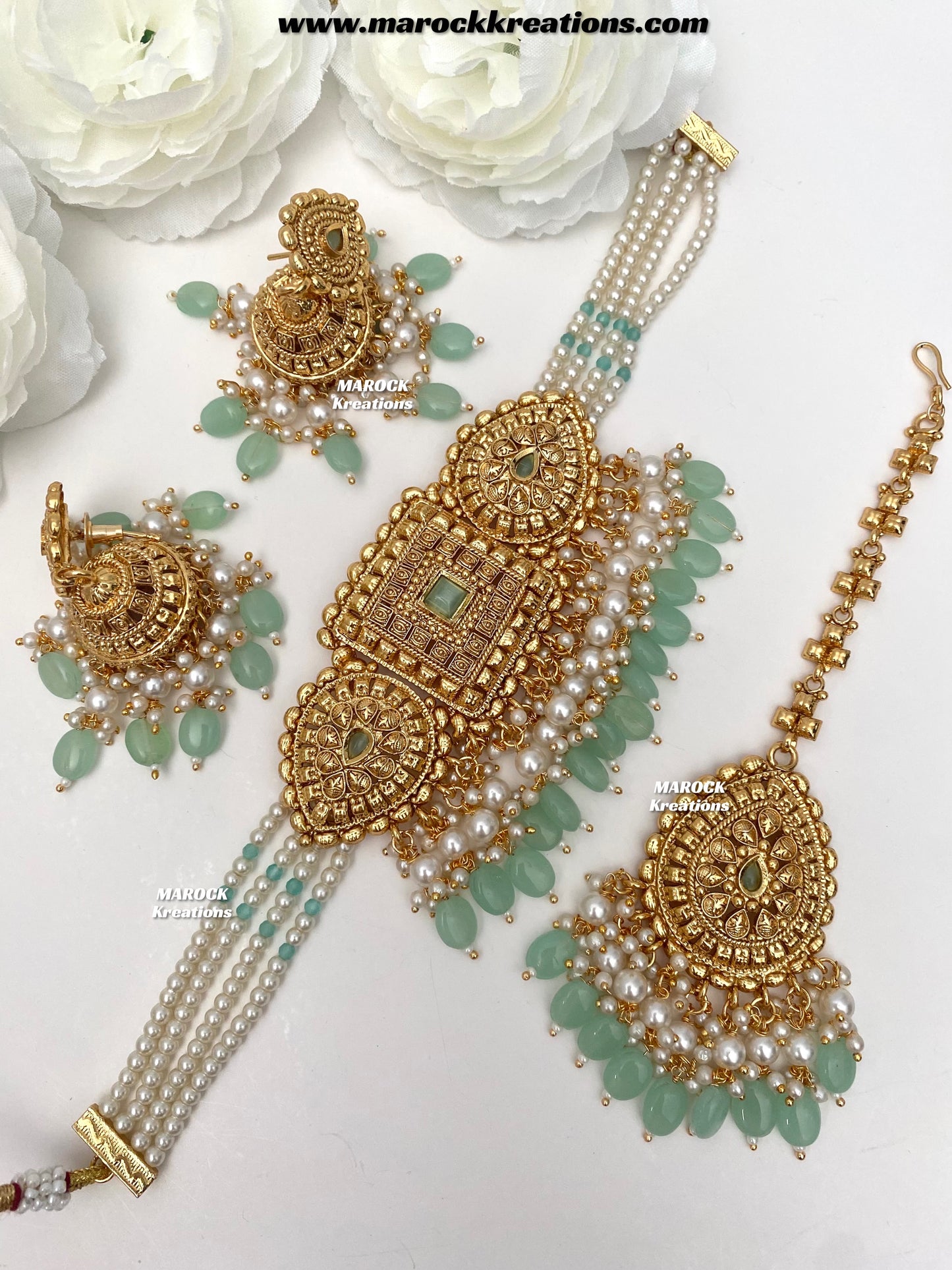 Asna Premium Quality Gold Plated statement choker set