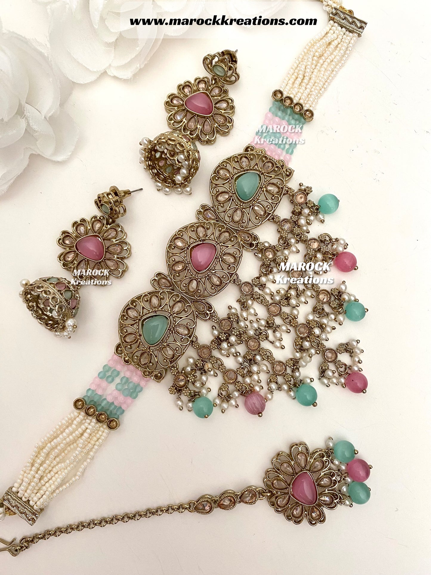 Amaira Antique Gold Polki choker set