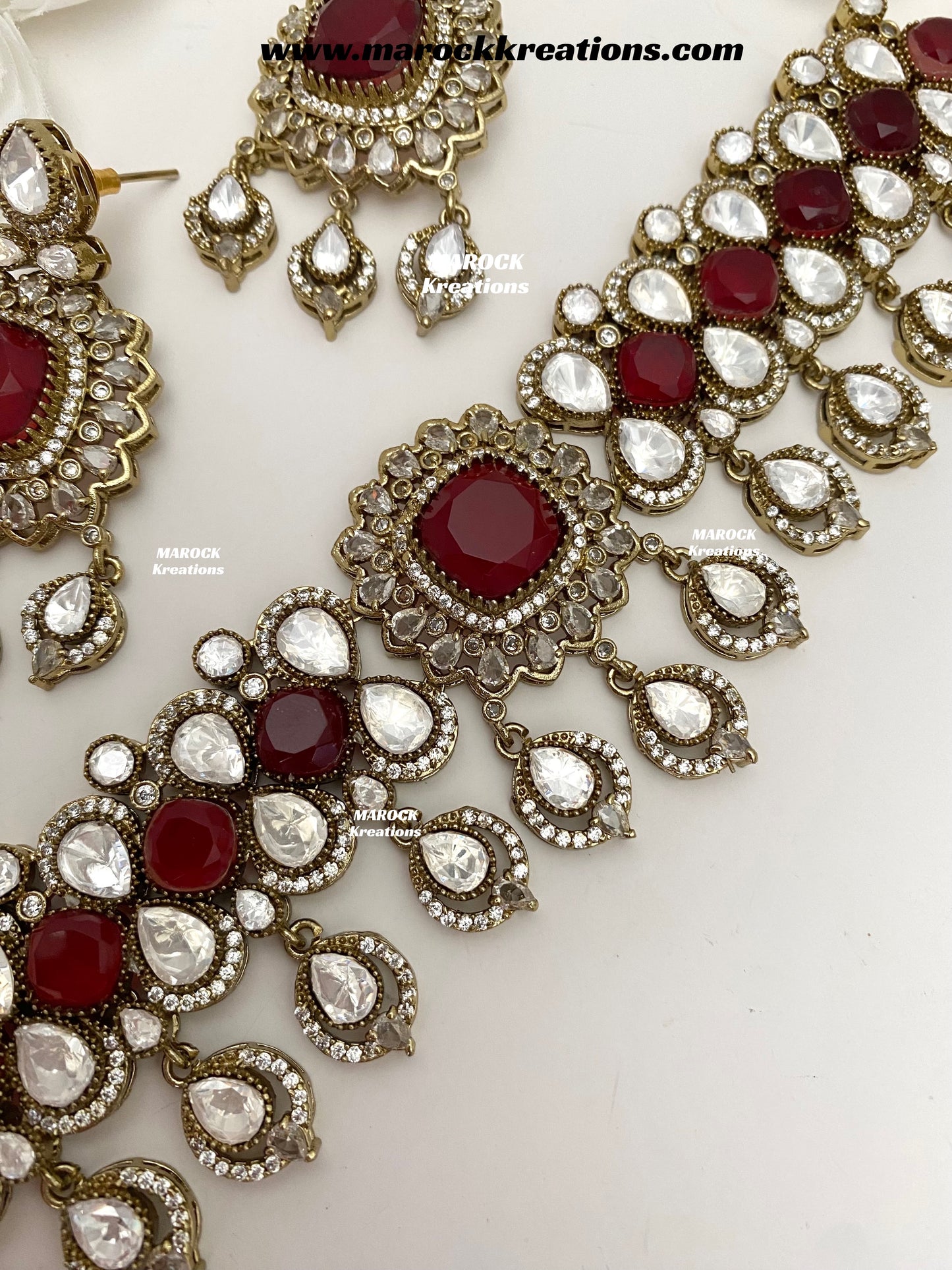 Vinny Premium Quality Moissanite Kundan Statement choker set