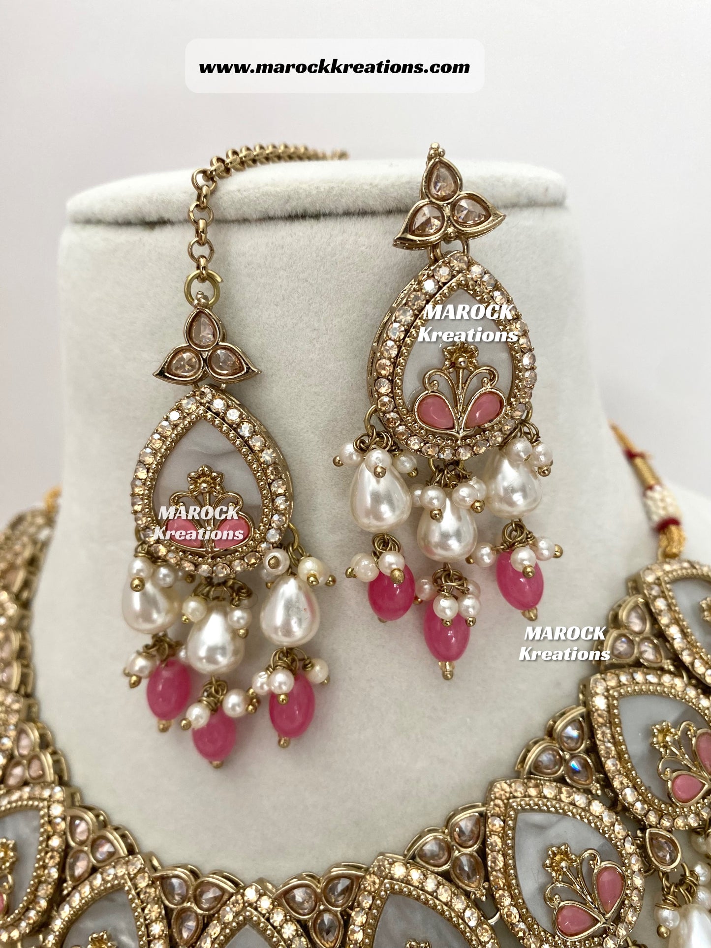 Antique Gold Polki Statement MOP Necklace set