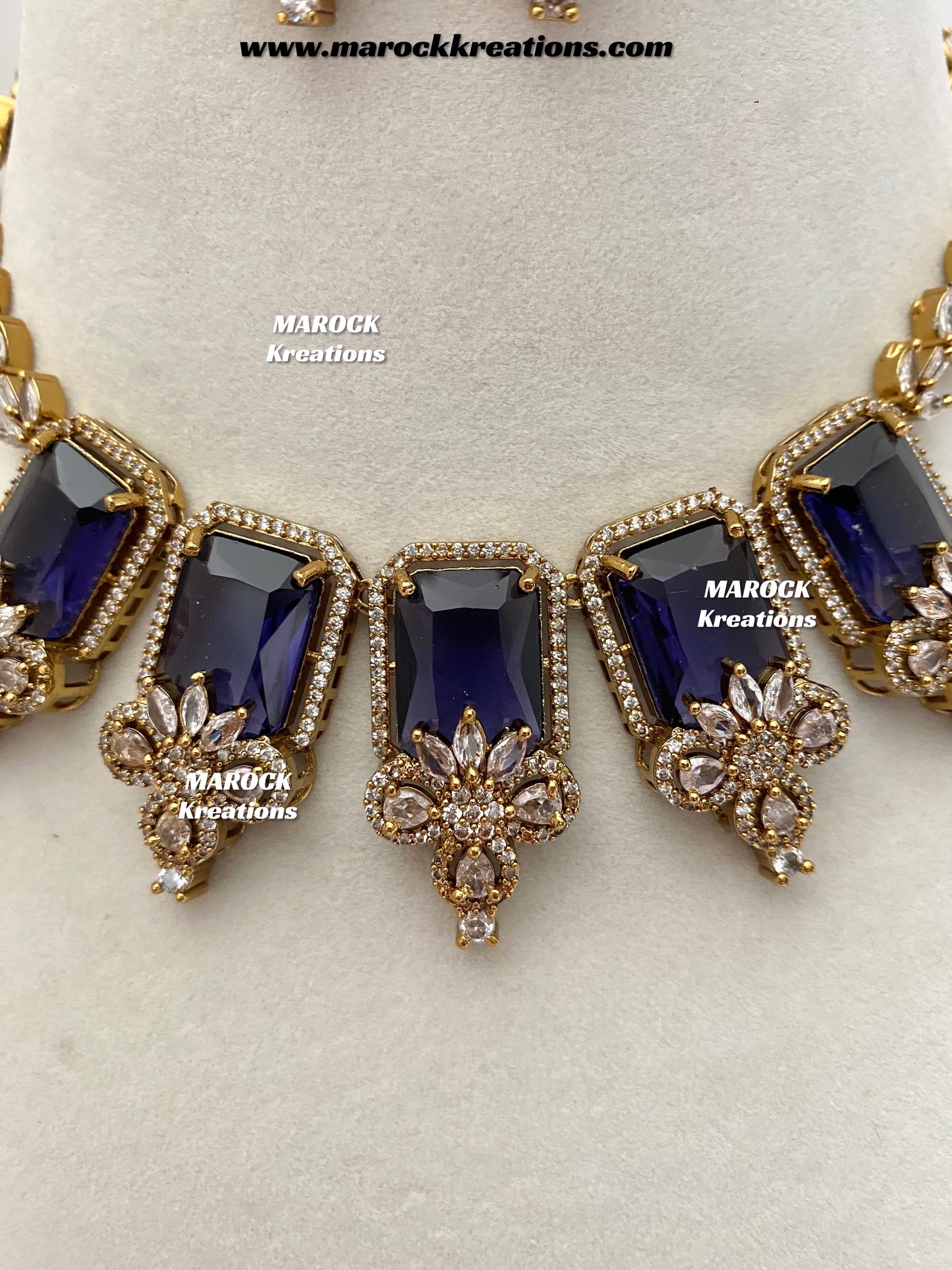 Vikita Antique Gold American diamond Statement Necklace set