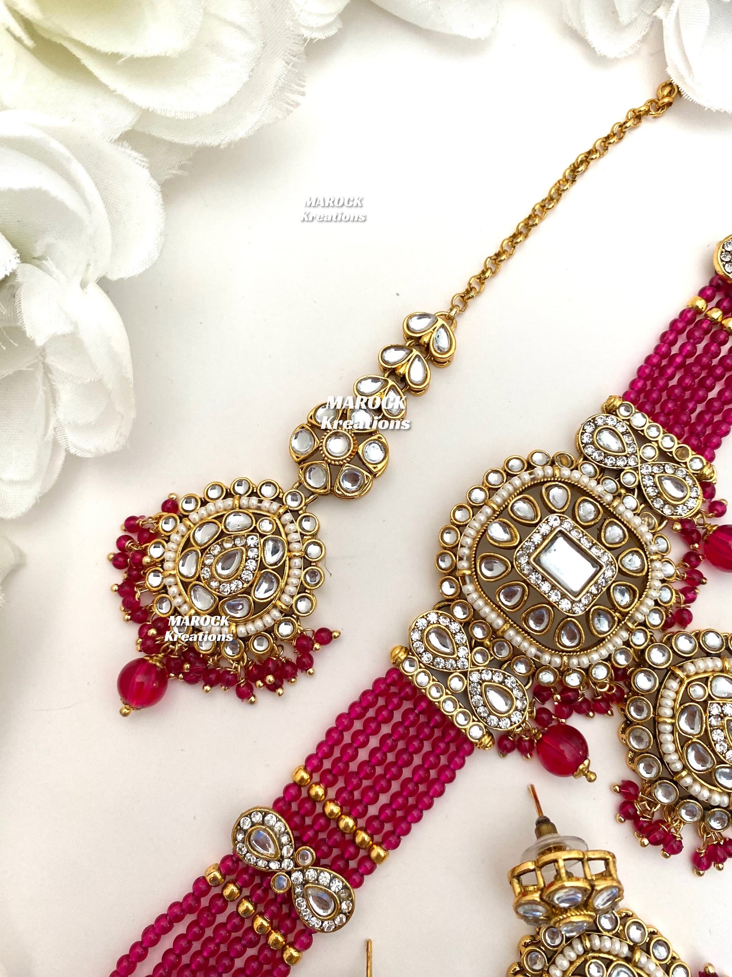 Simona Premium Quality Kundan Choker set