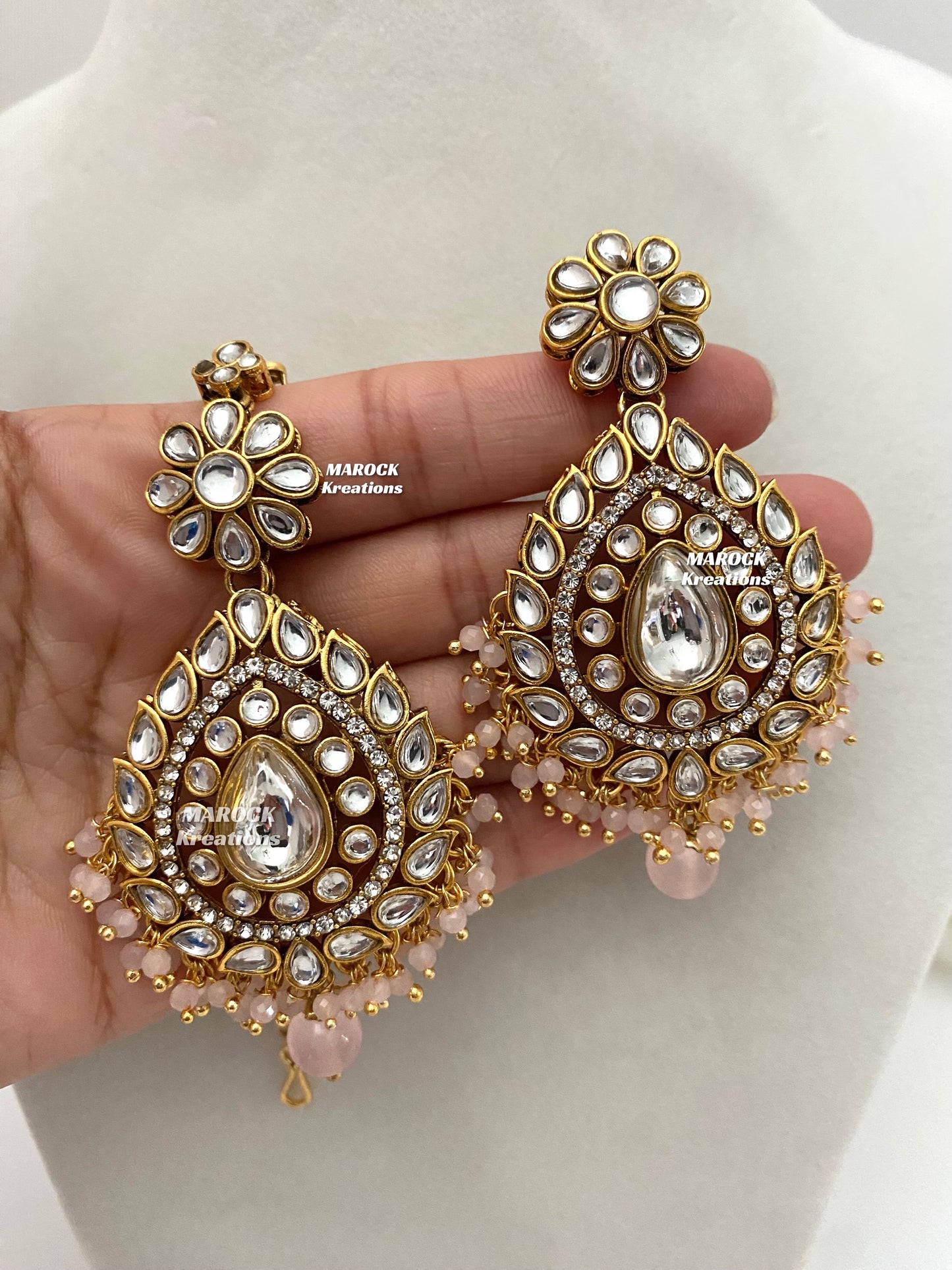Rahila Premium quality Kundan Statement Choker/Necklace Set