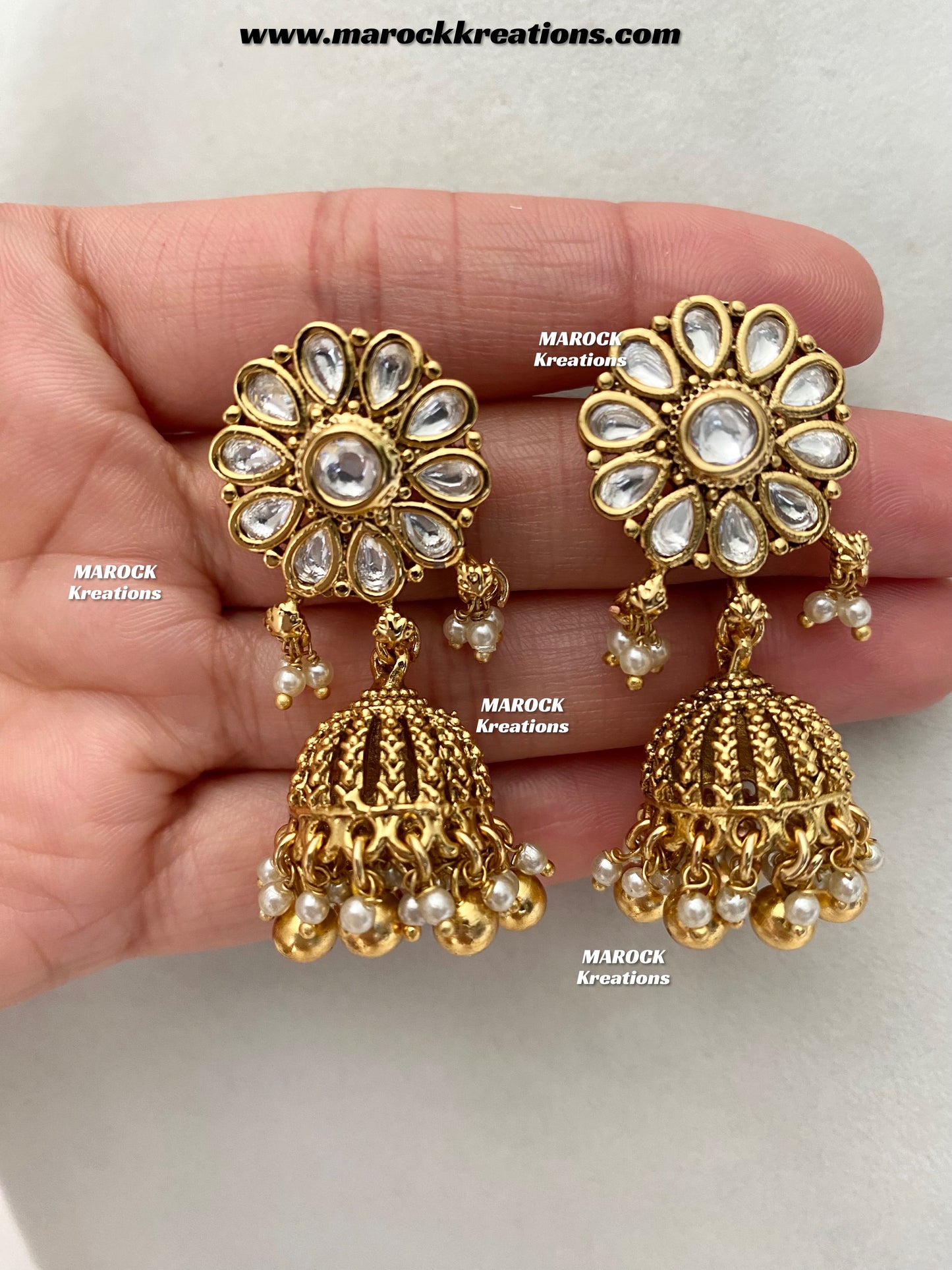 Nalini Premium Quality Gold Plated Kundan statement Necklace set
