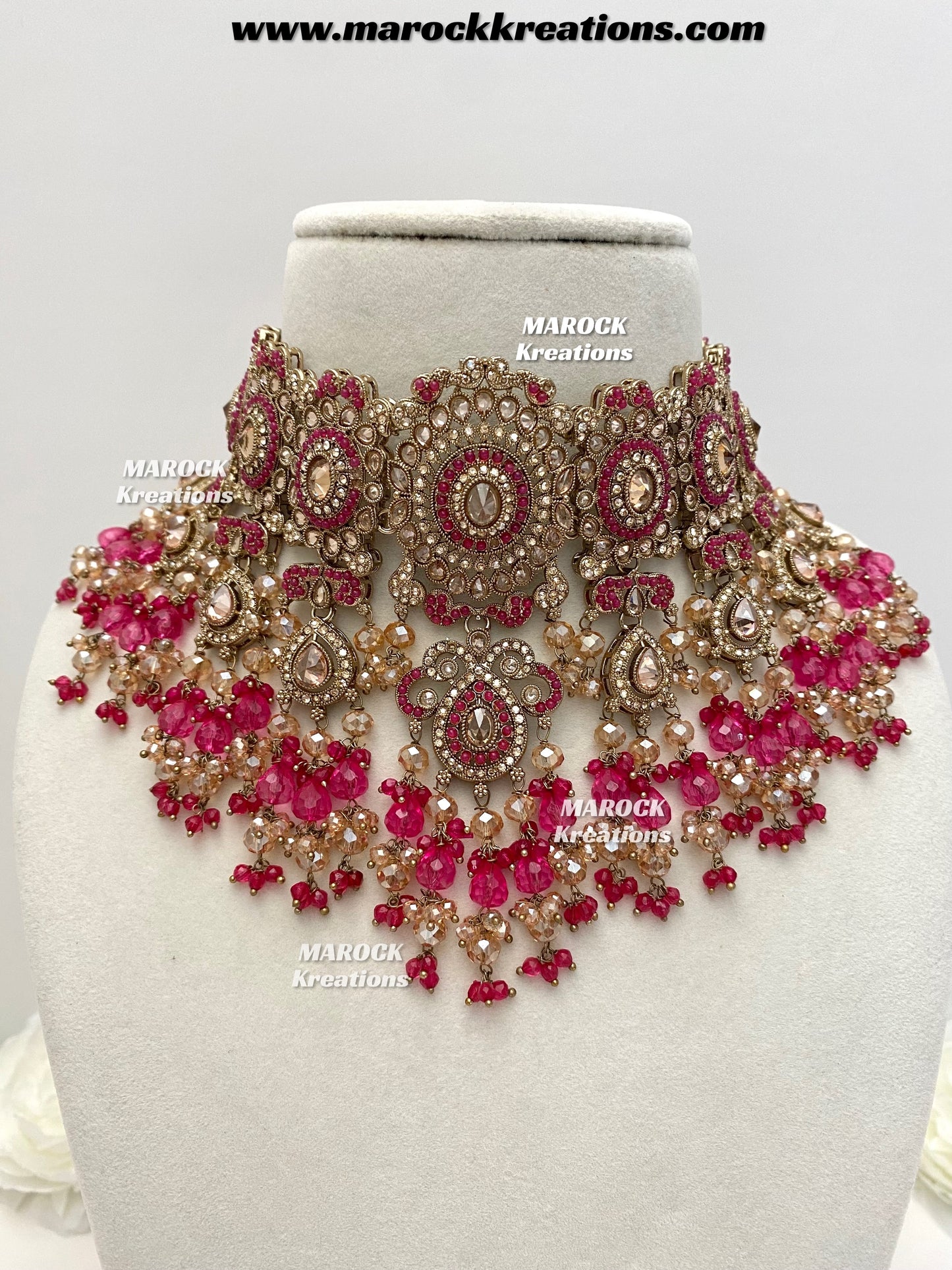 Nazmun Antique Gold Pakistani Polki choker/necklace set with Passa