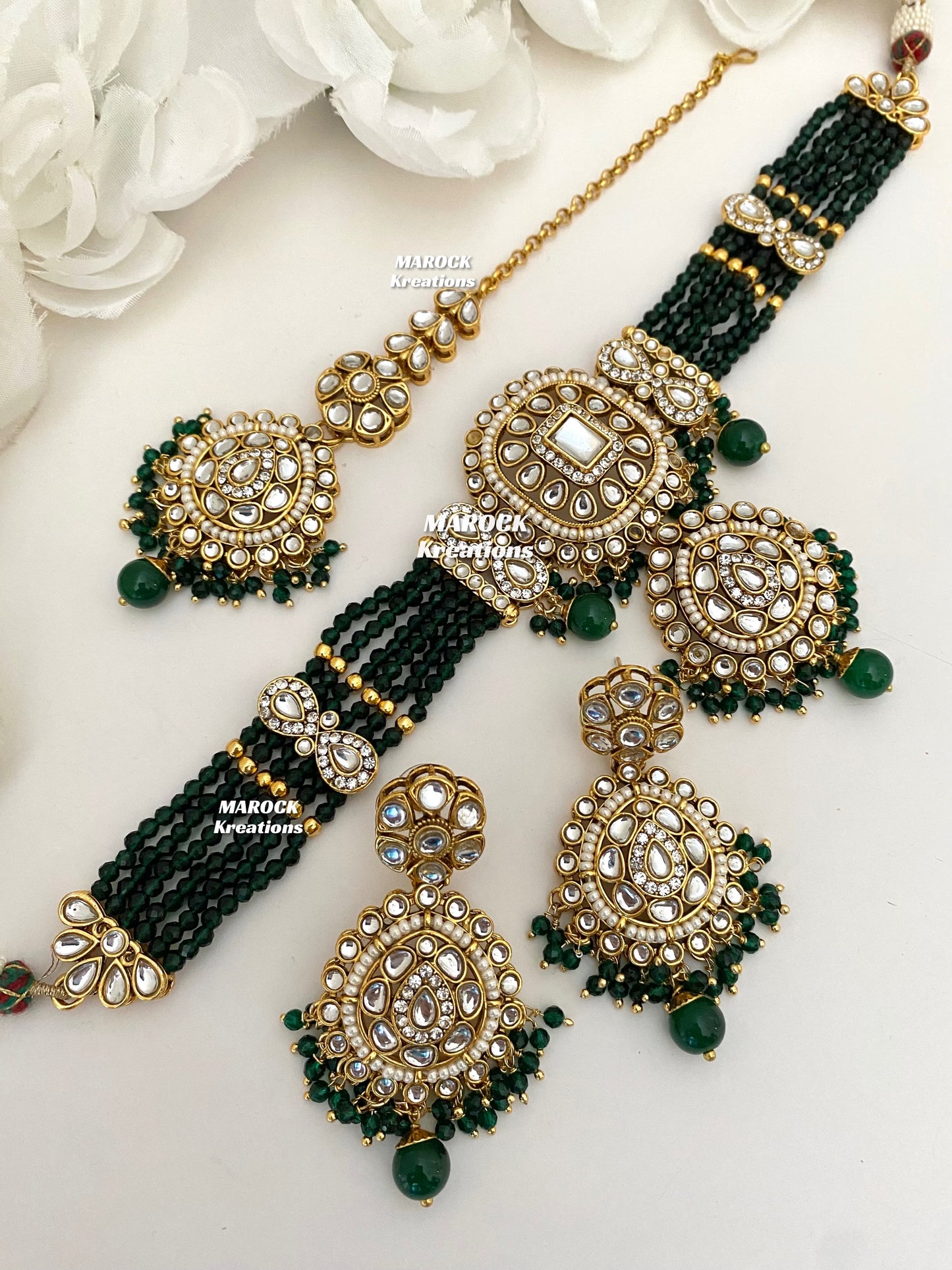 Simona Premium Quality Kundan Choker set