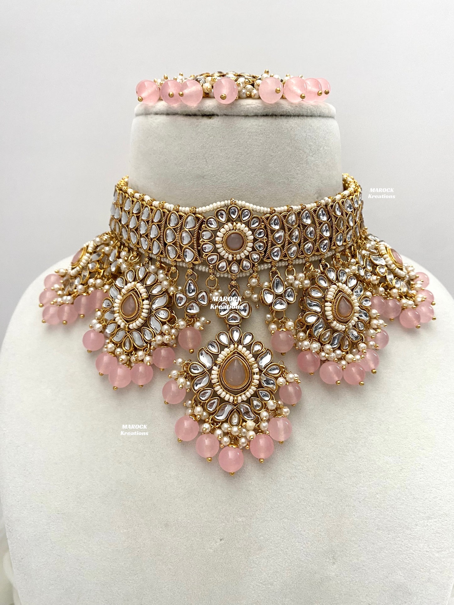 Bhavika Premium Quality Kundan choker/Necklace set
