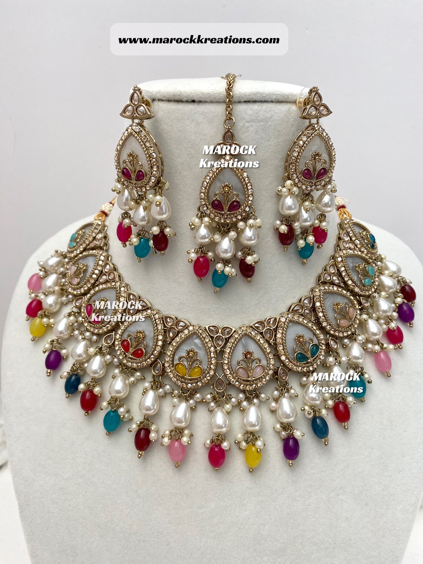 Antique Gold Polki Statement MOP Necklace set