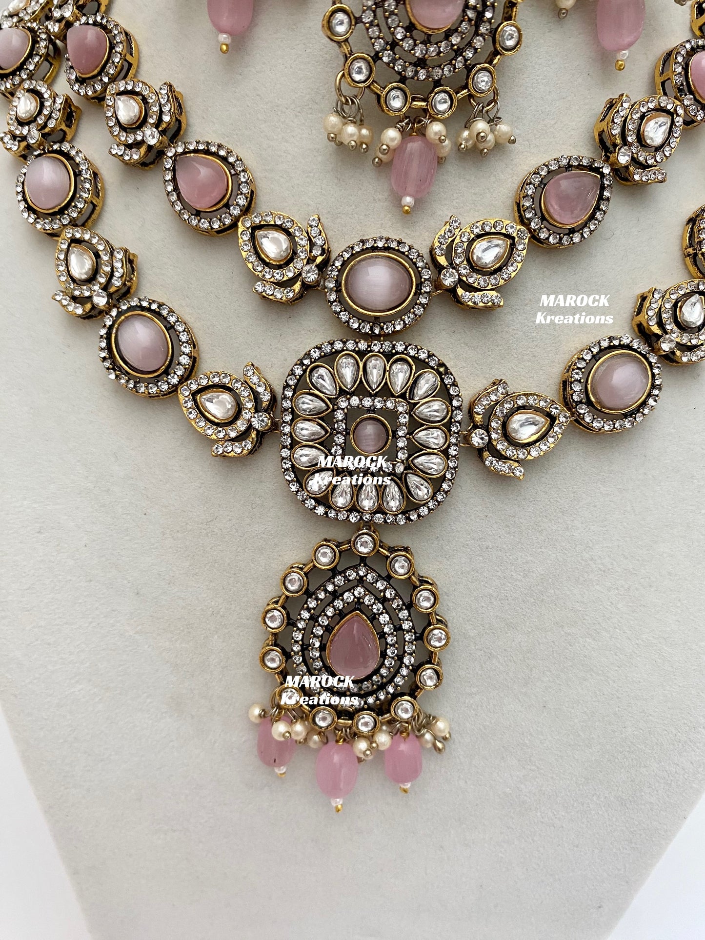 Hanali Victorian Kundan Statement Necklace set