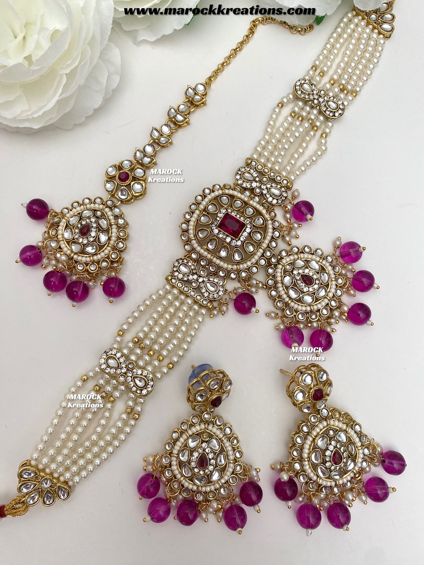 Moony Kundan Choker set