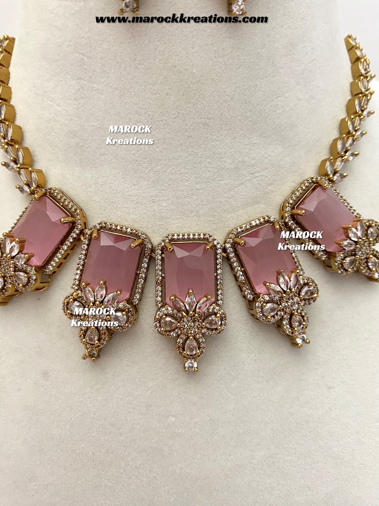 Vikita Antique Gold American diamond Statement Necklace set