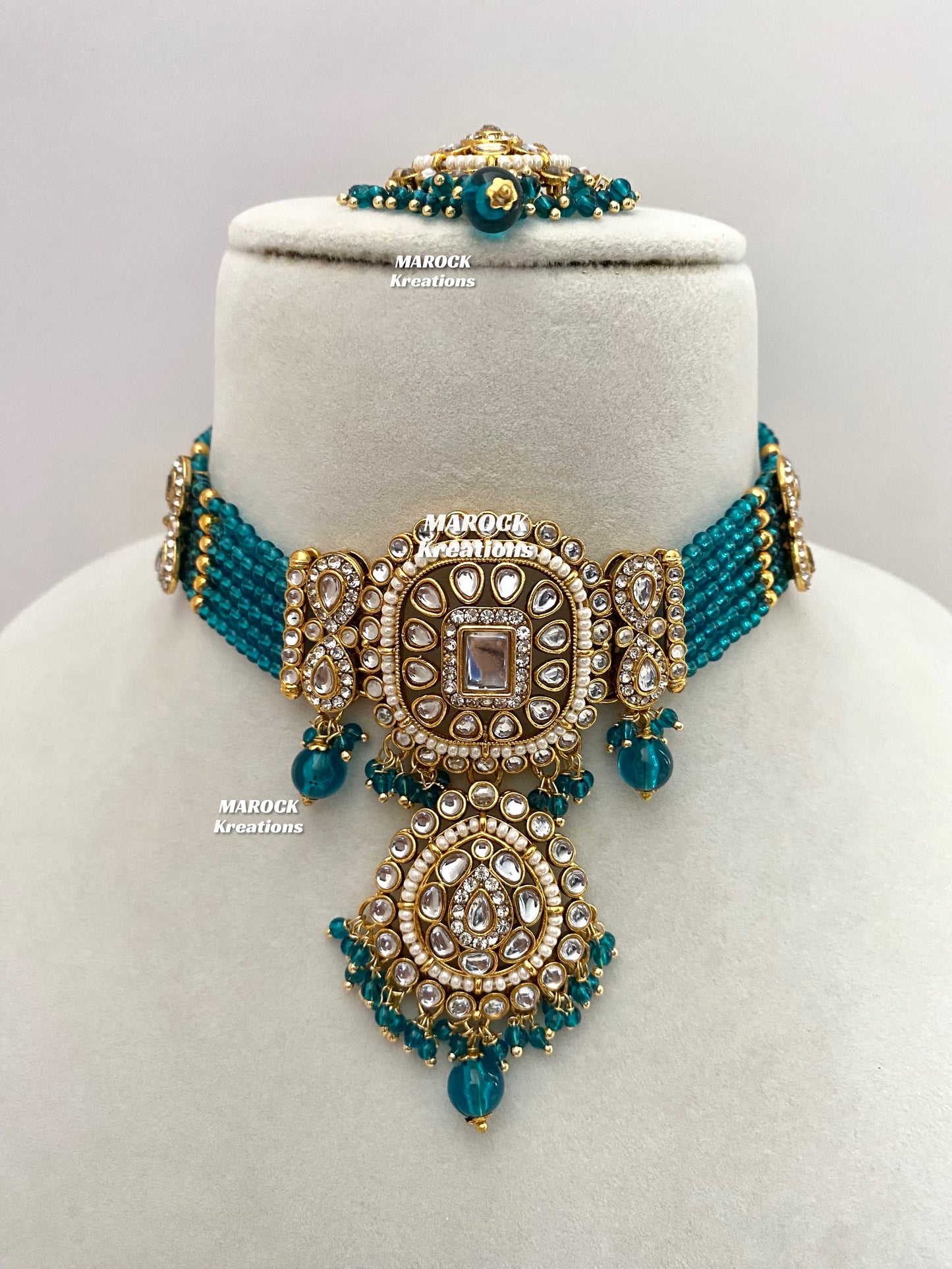 Simona Premium Quality Kundan Choker set