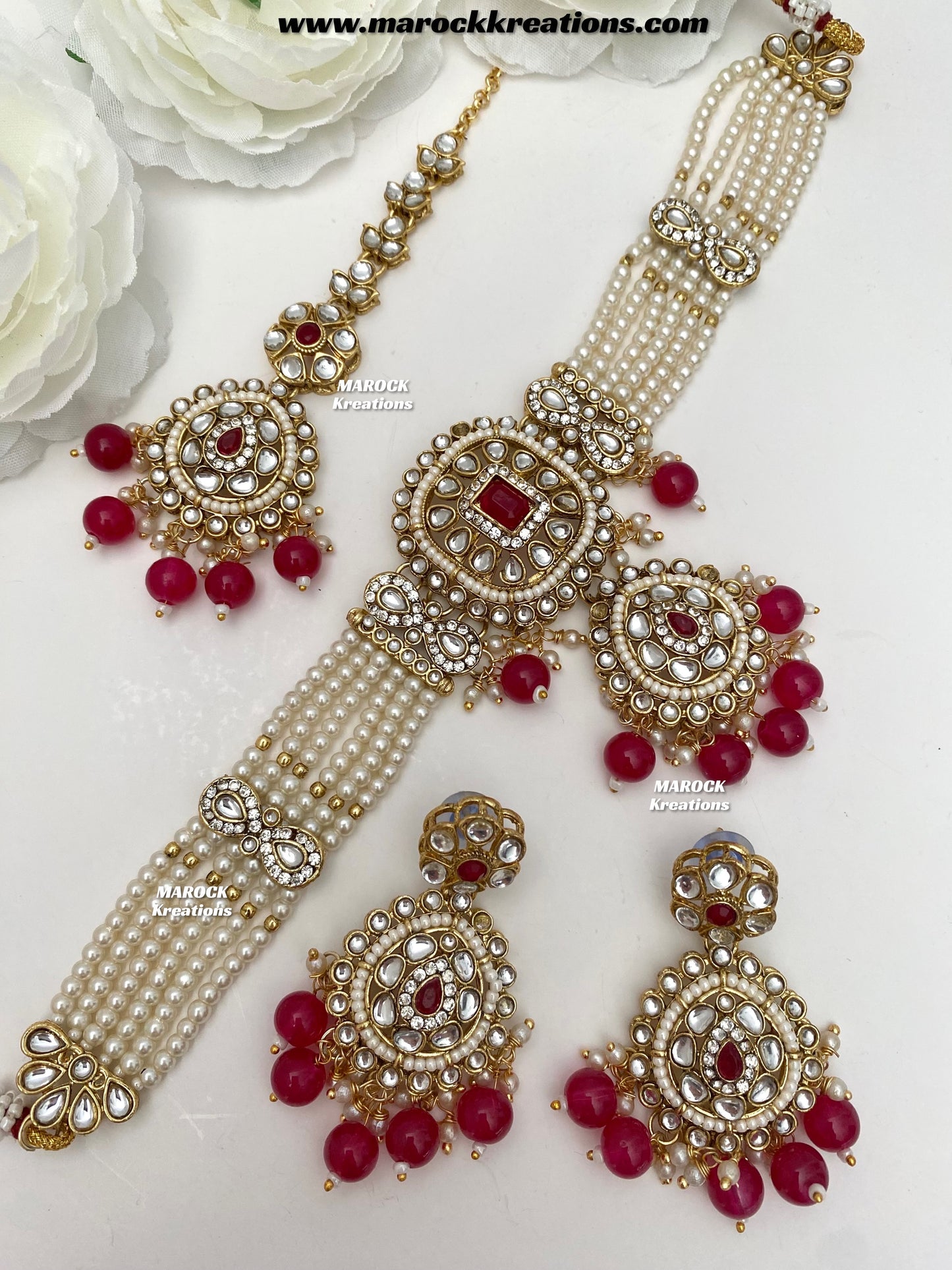 Moony Kundan Choker set