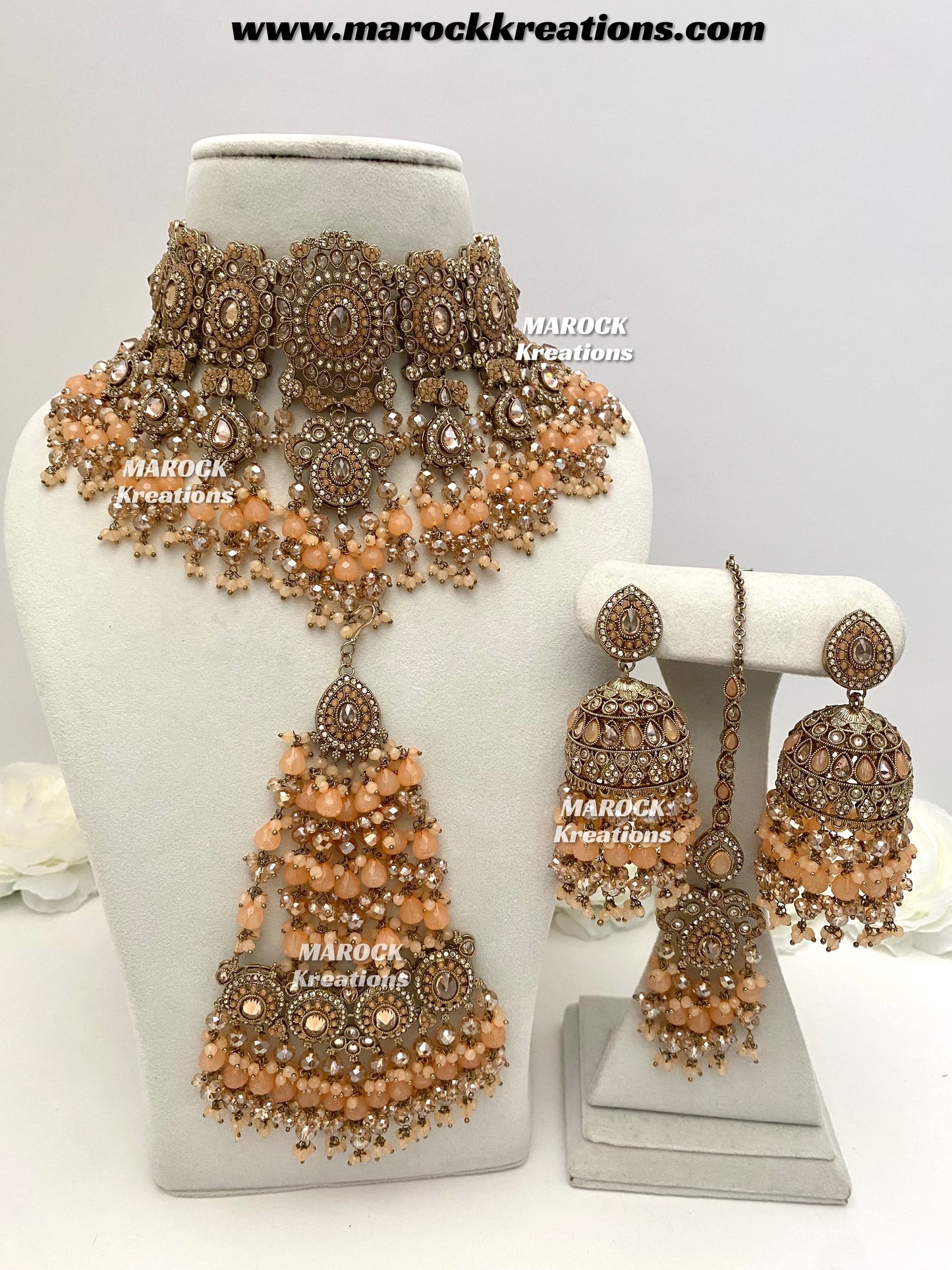Nazmun Antique Gold Pakistani Polki choker/necklace set with Passa