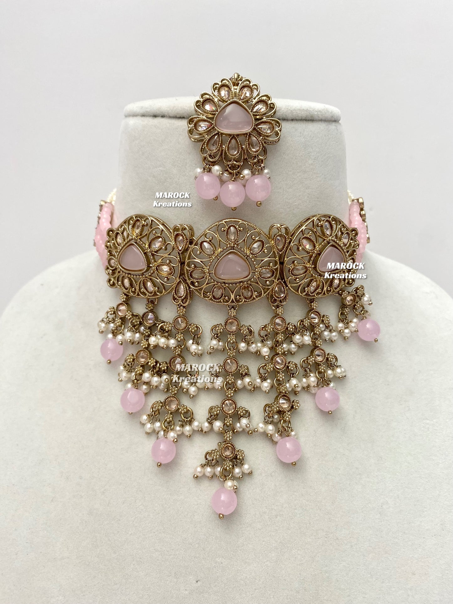 Amaira Antique Gold Polki choker set