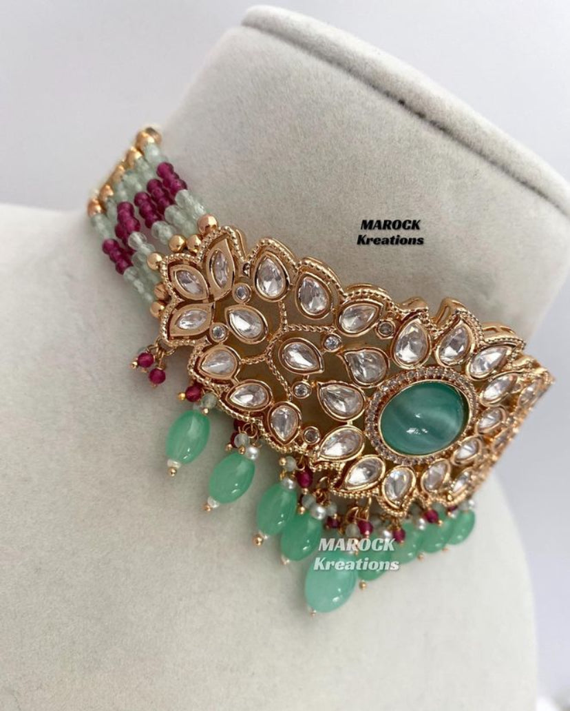Tyani inspired Premium Quality Gold plated uncut kundan choker set