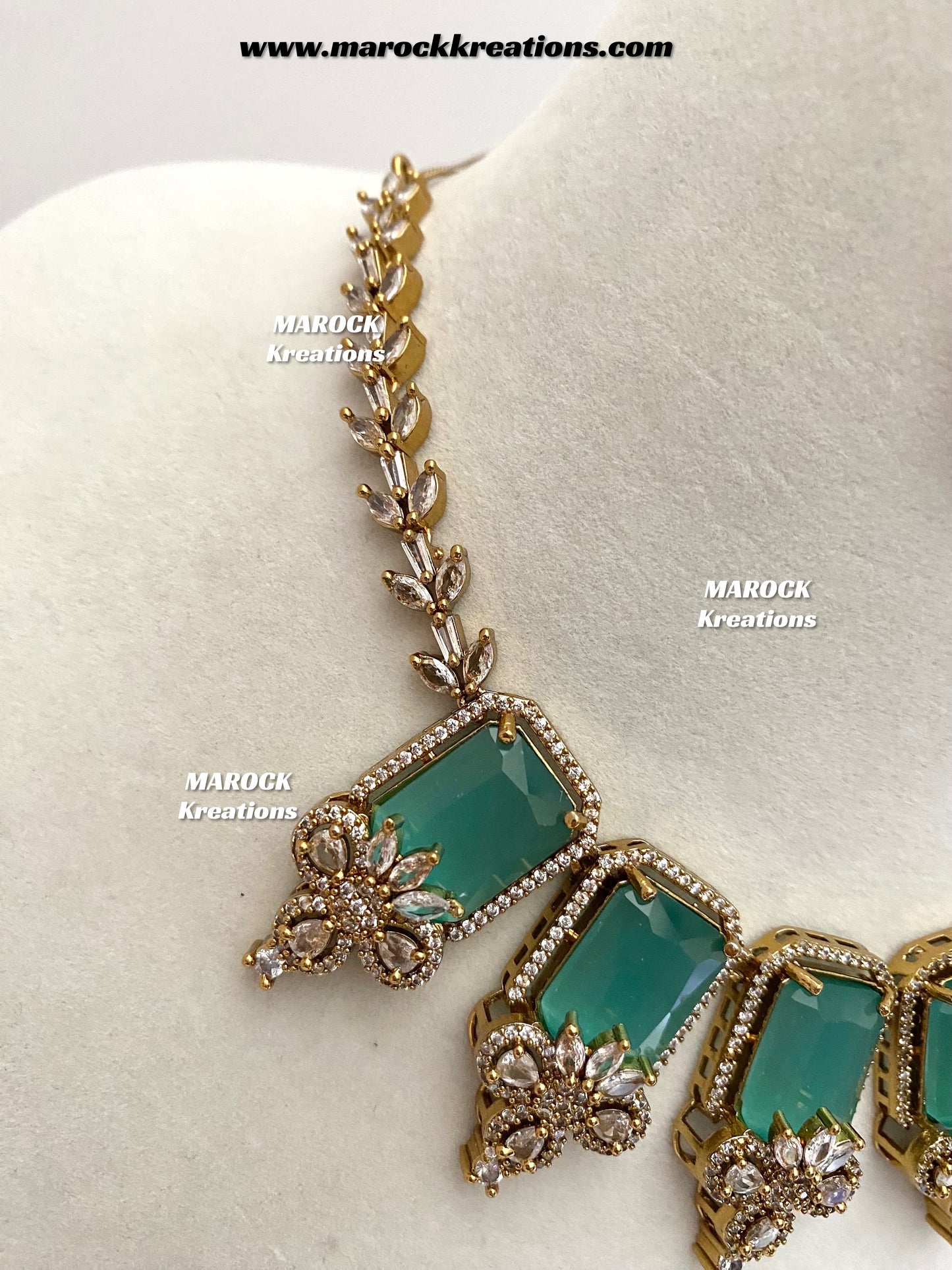 Vikita Antique Gold American diamond Statement Necklace set