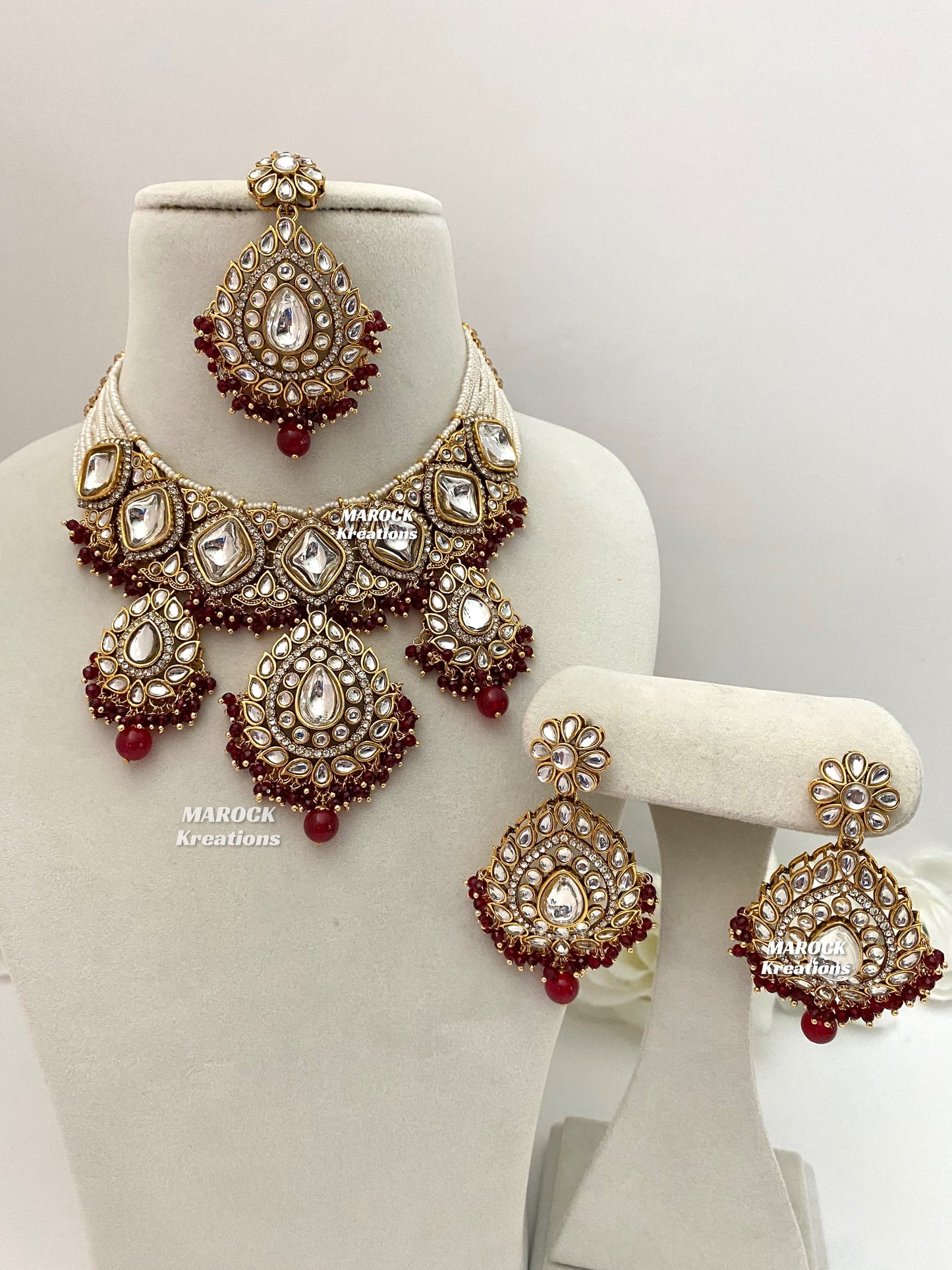 Rahila Premium quality Kundan Statement Choker/Necklace Set