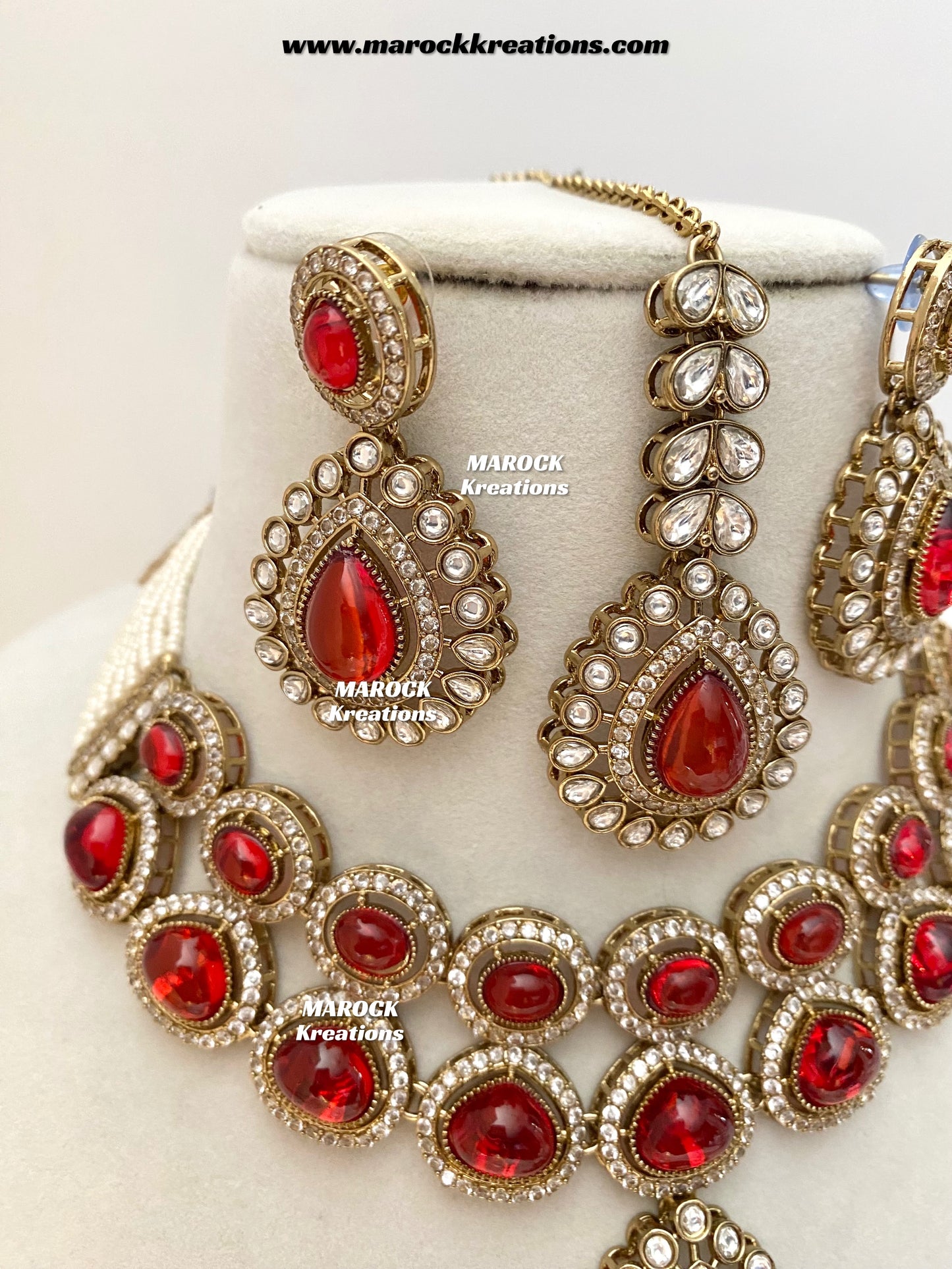 Zafina Premium Quality Moissanite Kundan Statement Choker/Necklace set