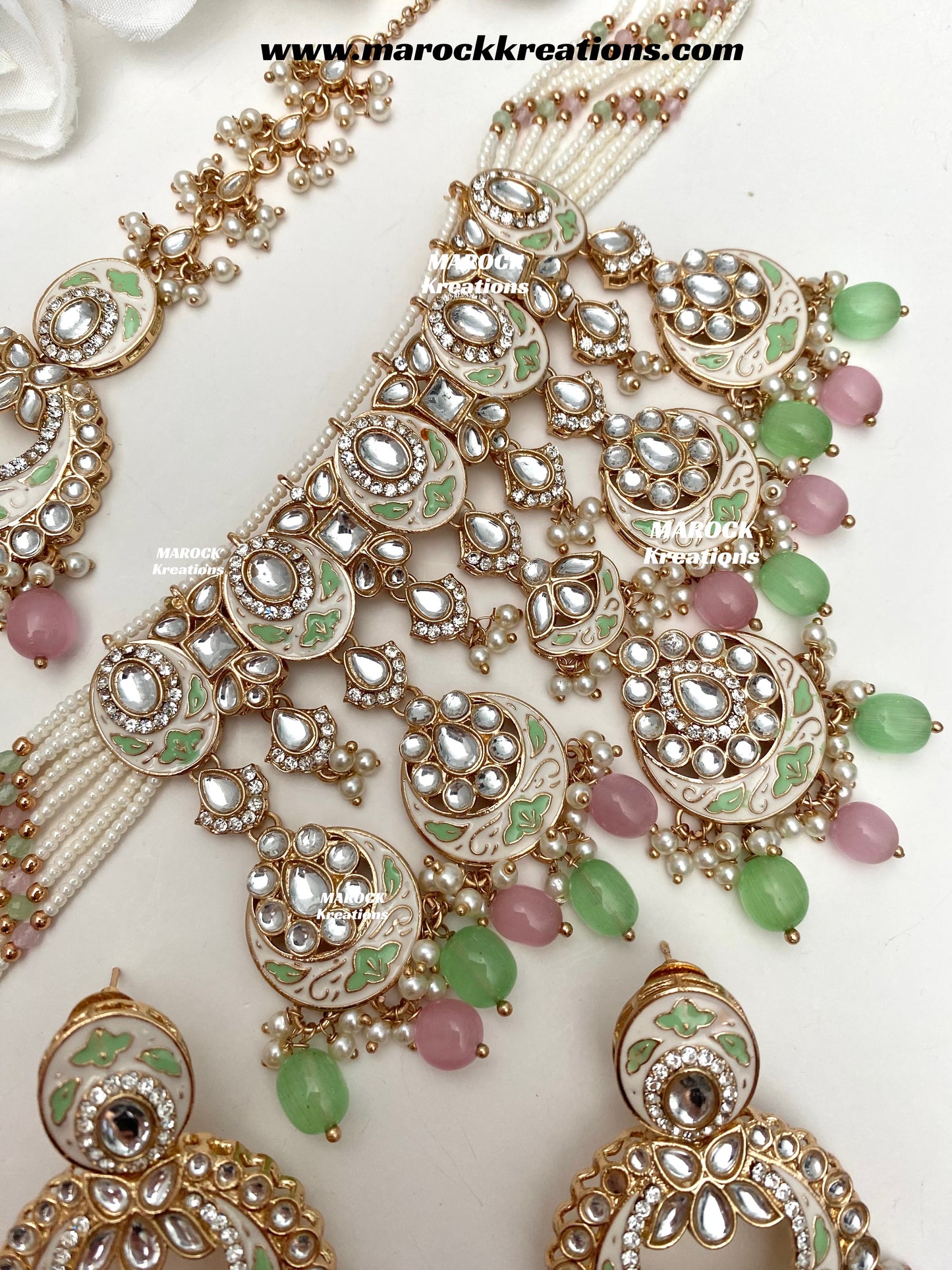 Nirvi Premium Quality Rose Gold Kundan Meenakari Choker/Necklace set