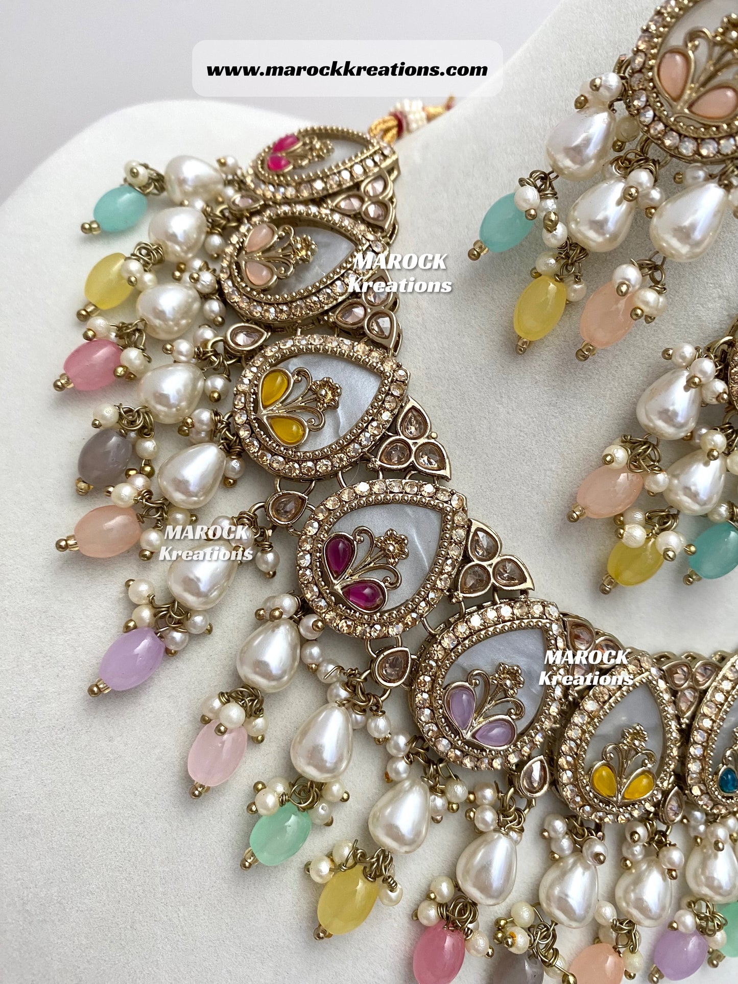 Antique Gold Polki Statement MOP Necklace set