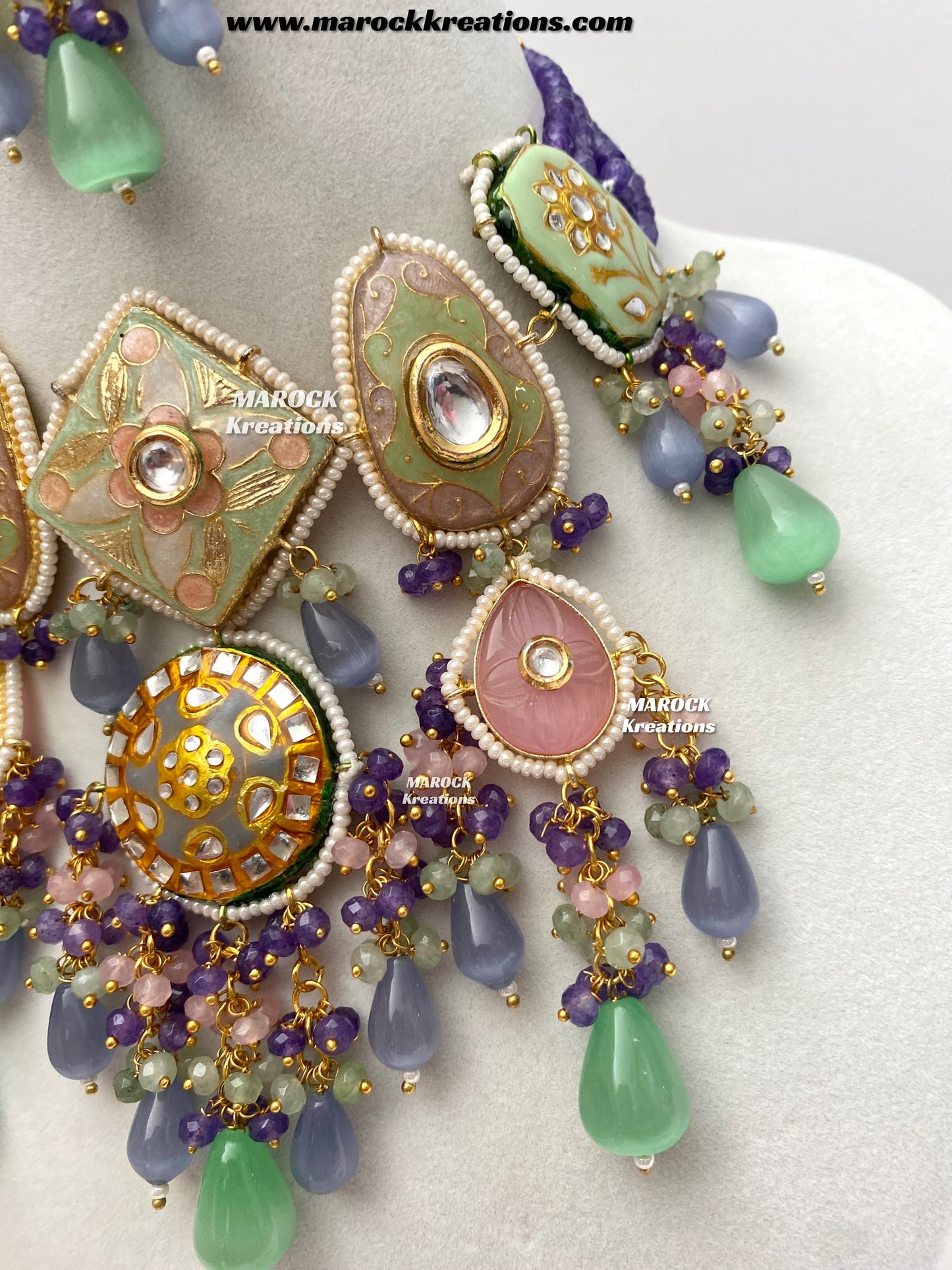 Zina Premium Quality Kundan Meenakari Statement Choker set