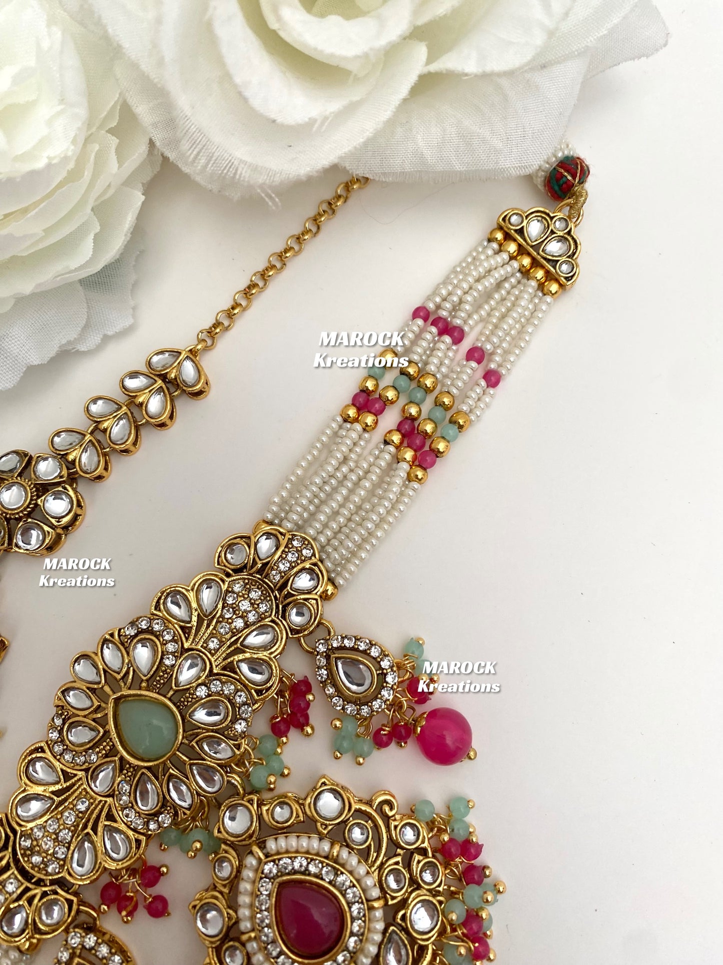 Mahima Premium Quality Kundan Choker set