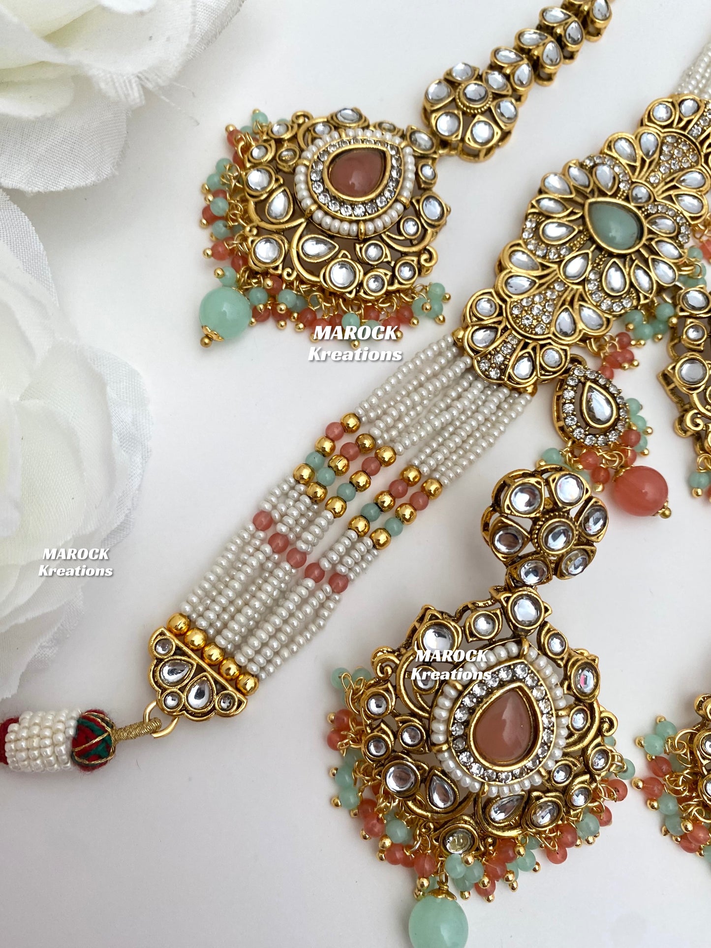 Mahima Premium Quality Kundan Choker set