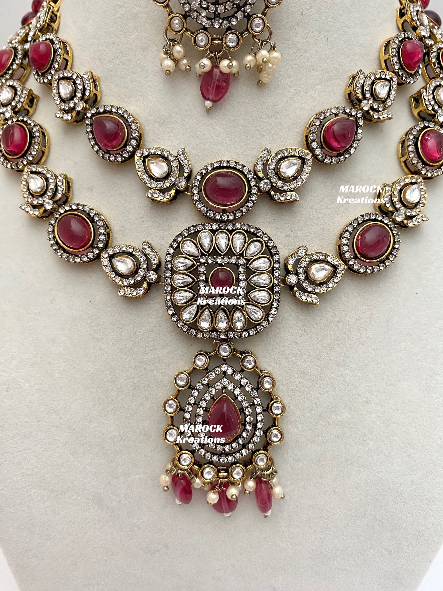 Hanali Victorian Kundan Statement Necklace set