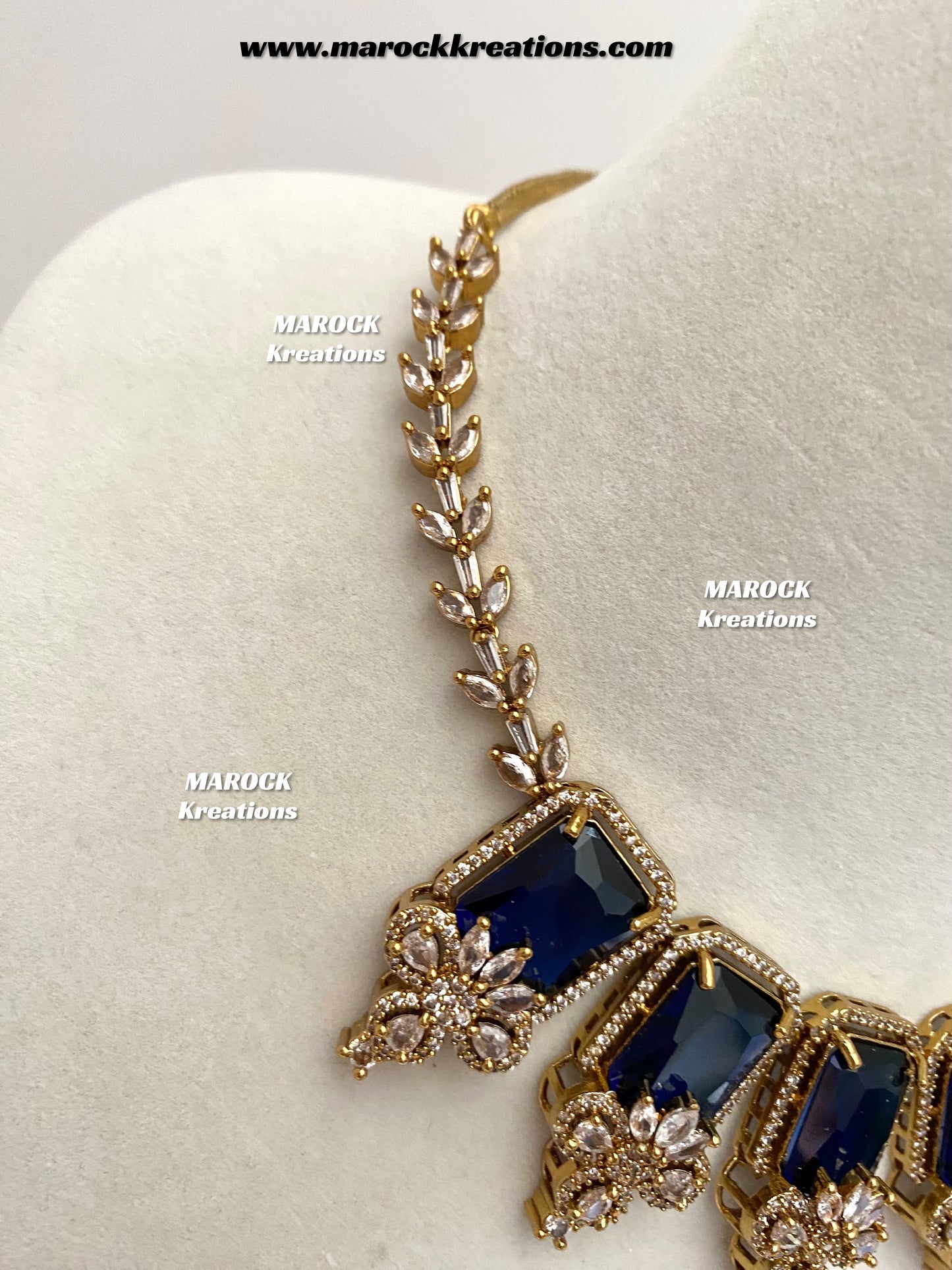 Vikita Antique Gold American diamond Statement Necklace set