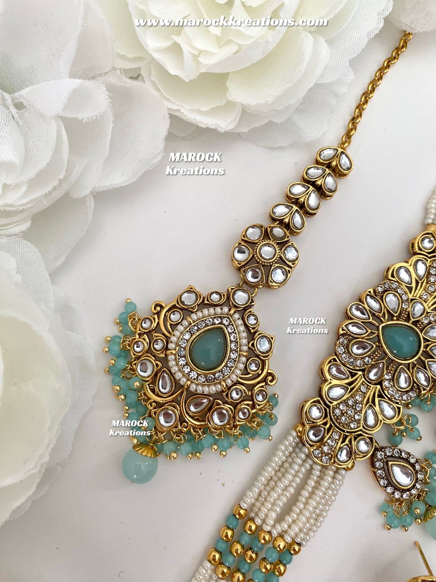 Mahima Premium Quality Kundan Choker set
