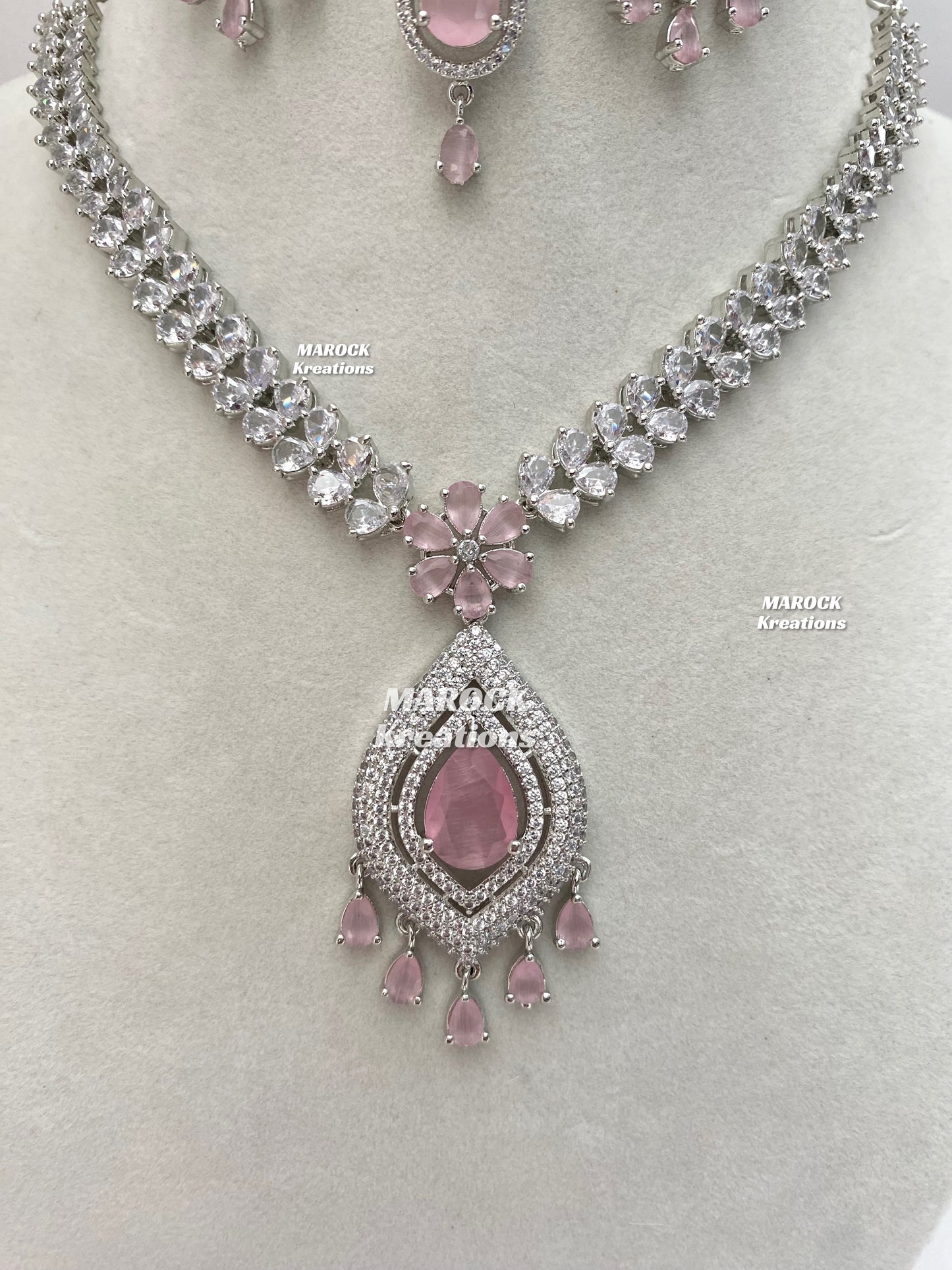 Sabreen Silver American Diamond Necklace set