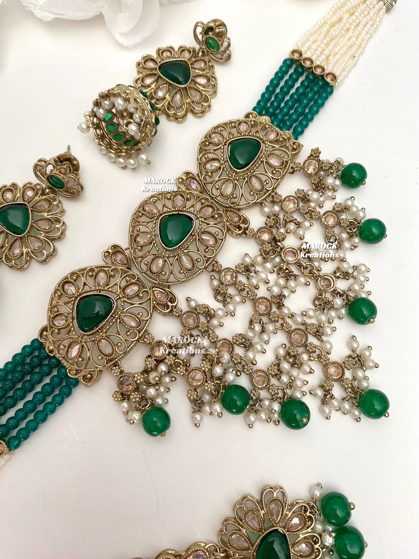 Amaira Antique Gold Polki choker set