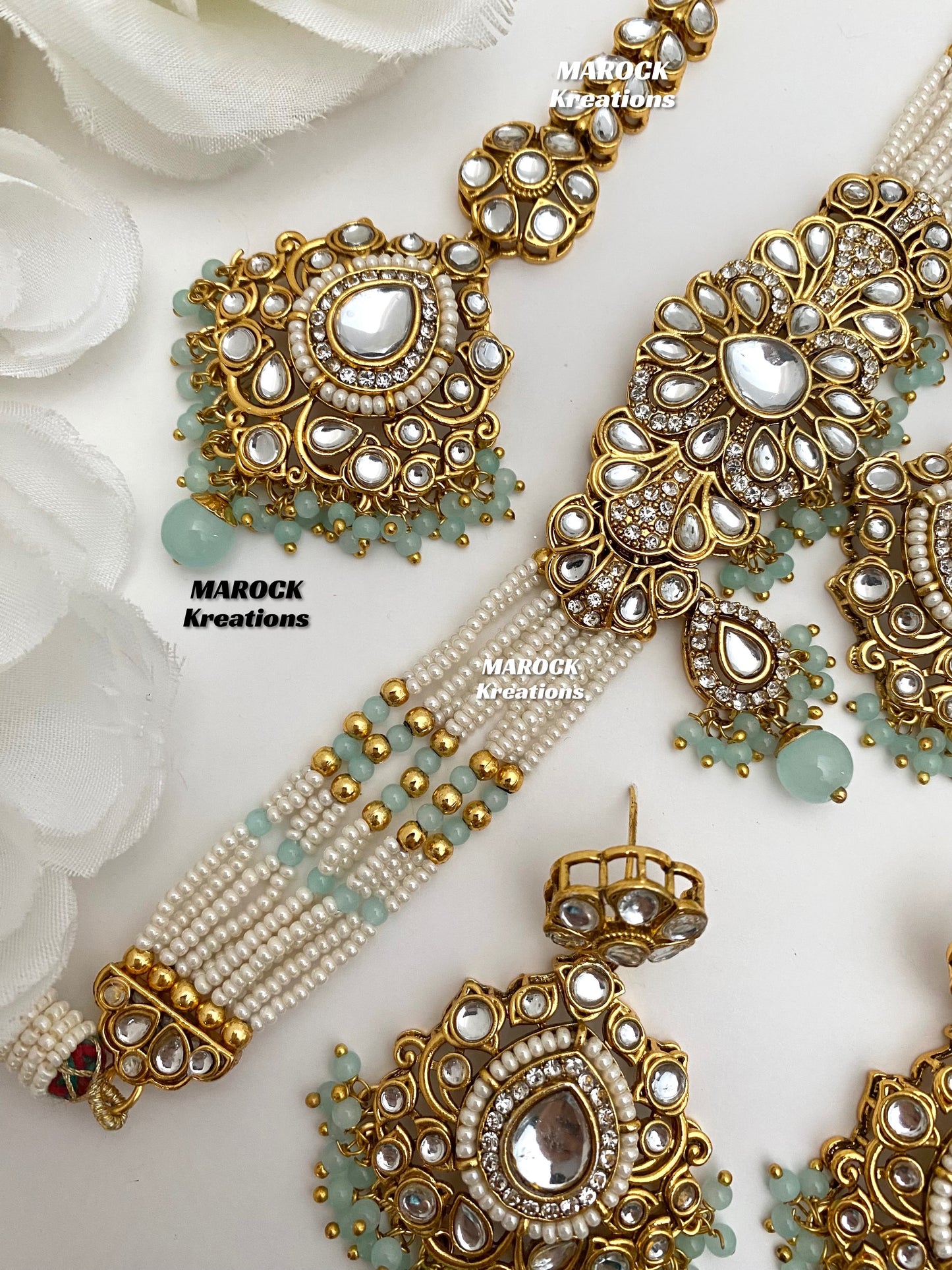 Mahima Premium Quality Kundan Choker set