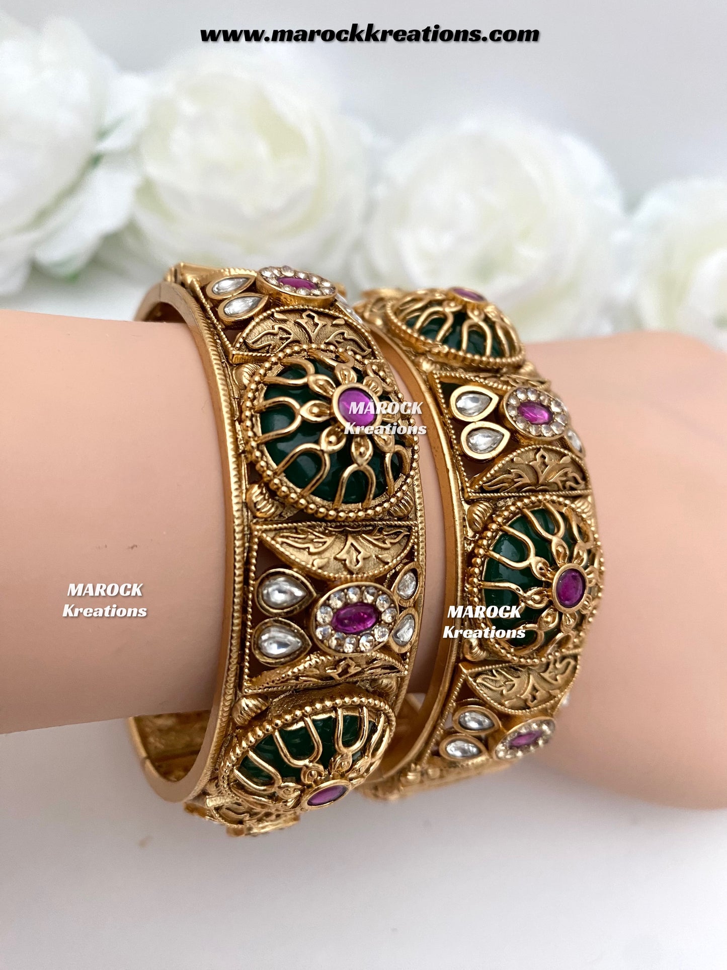 Shaziya Premium Quality Gold plated handcrafted Meenakari openable screw statement kade/bangles