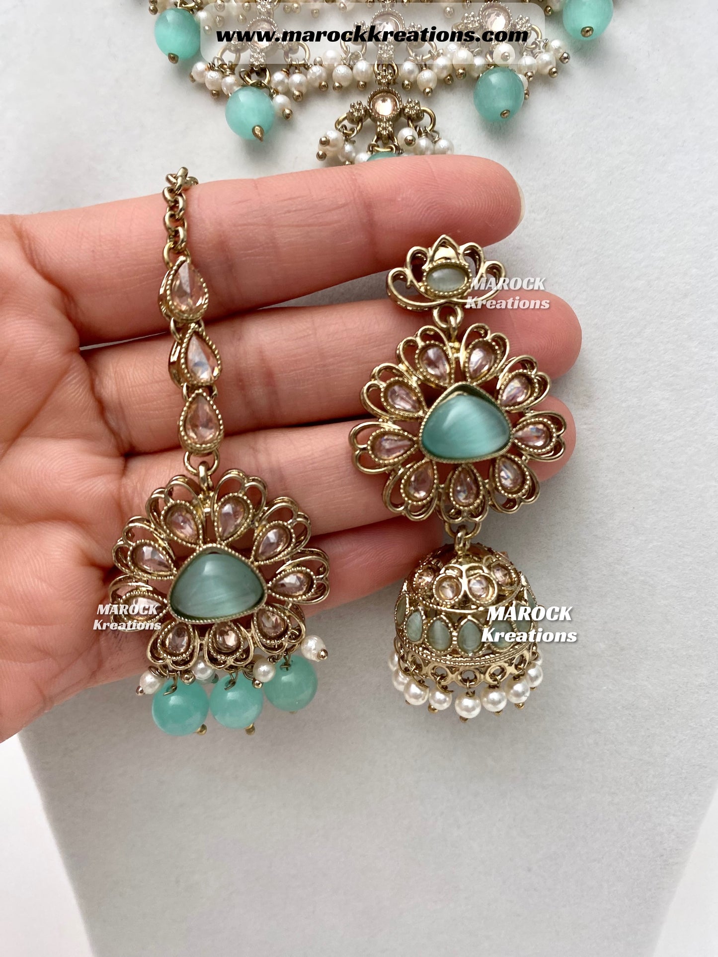 Amaira Antique Gold Polki choker set