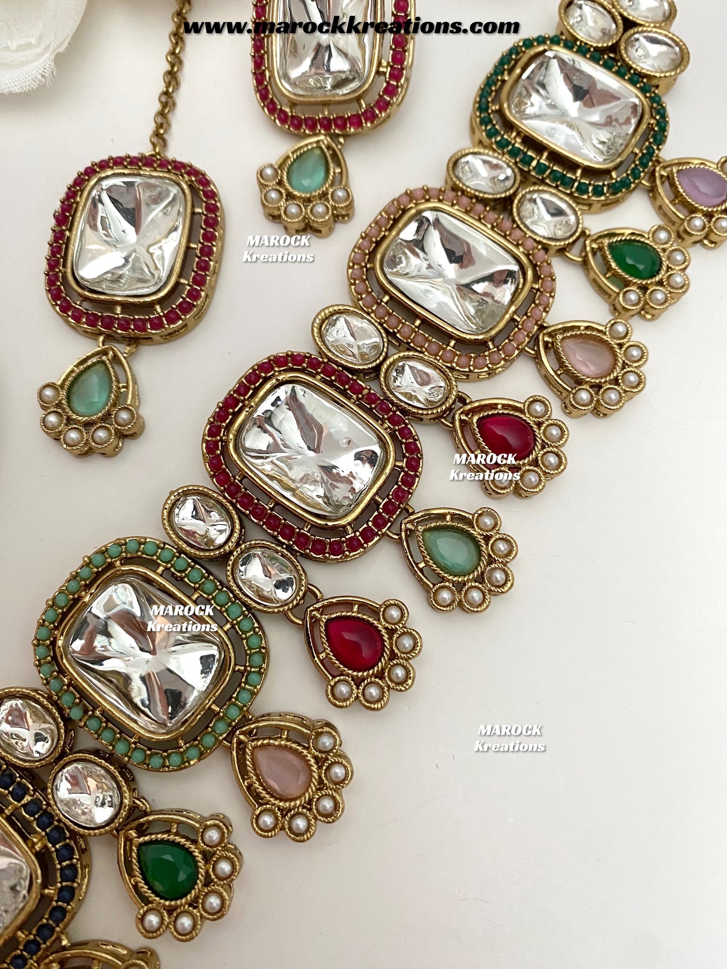 Charlie Premium Quality Kundan Statement Choker set