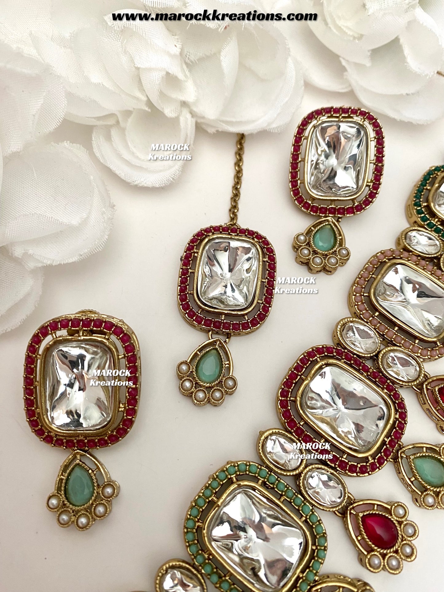 Charlie Premium Quality Kundan Statement Choker set
