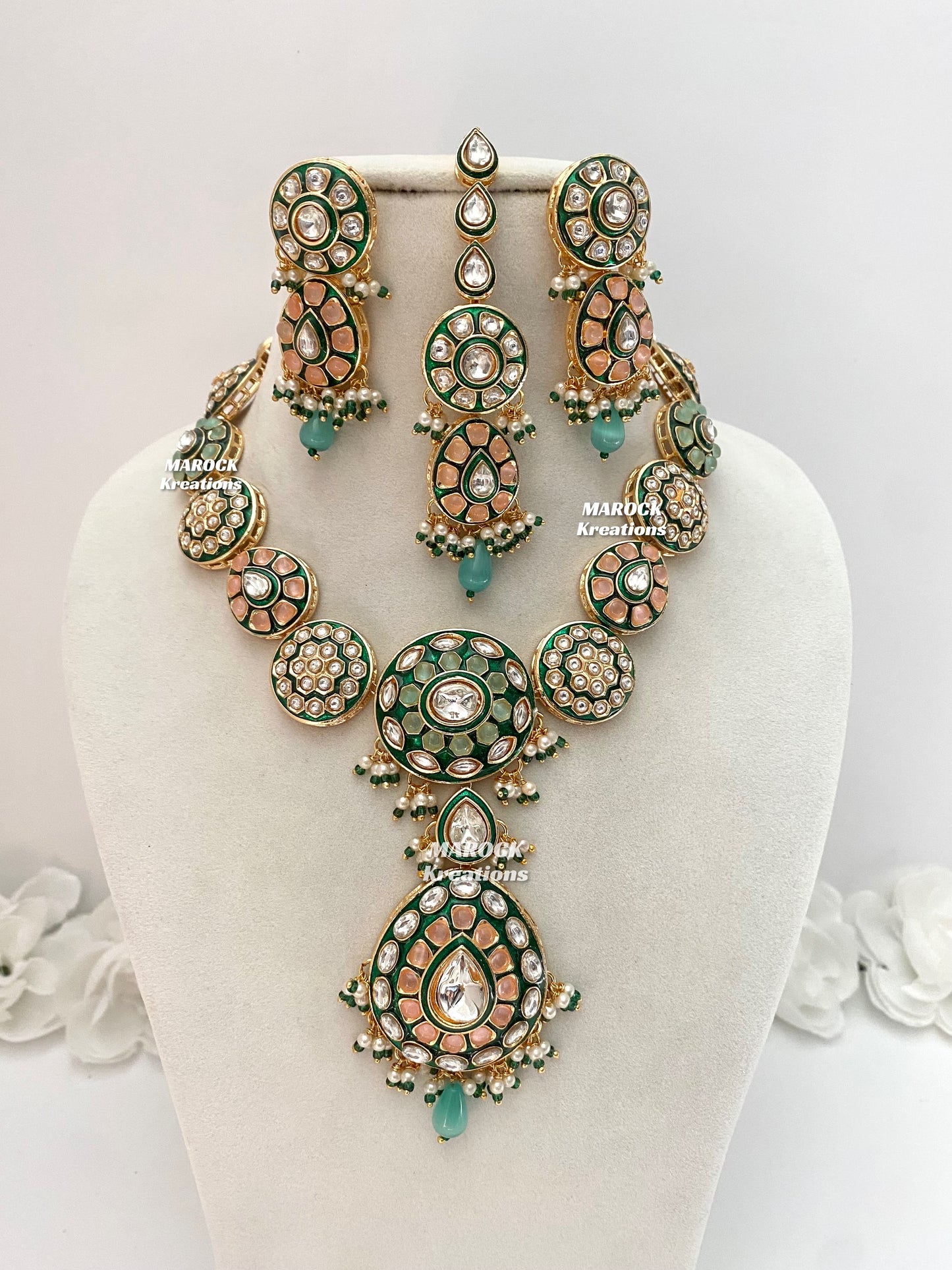 Tania Premium Quality uncut Kundan Statement Necklace set