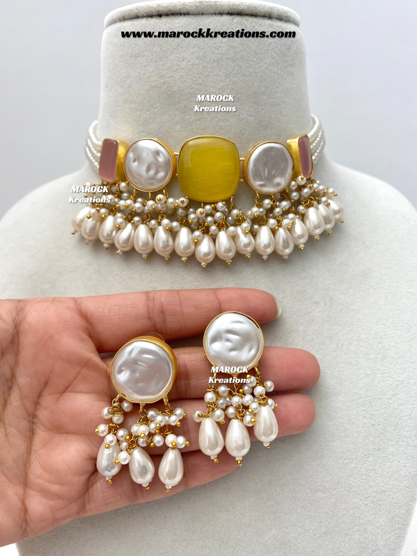Adviti Mother of pearls Statement choker set