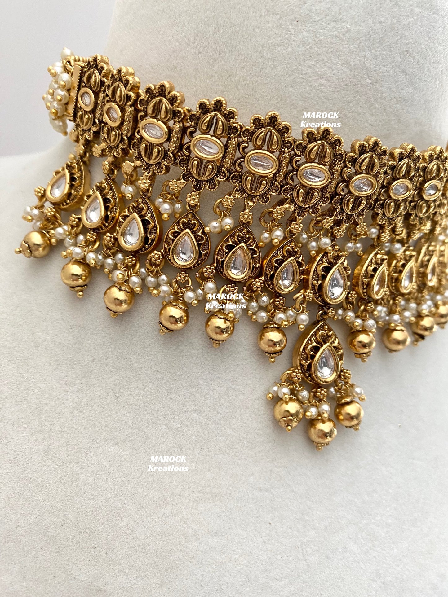 Samina Premium Quality Gold plated Kundan choker set