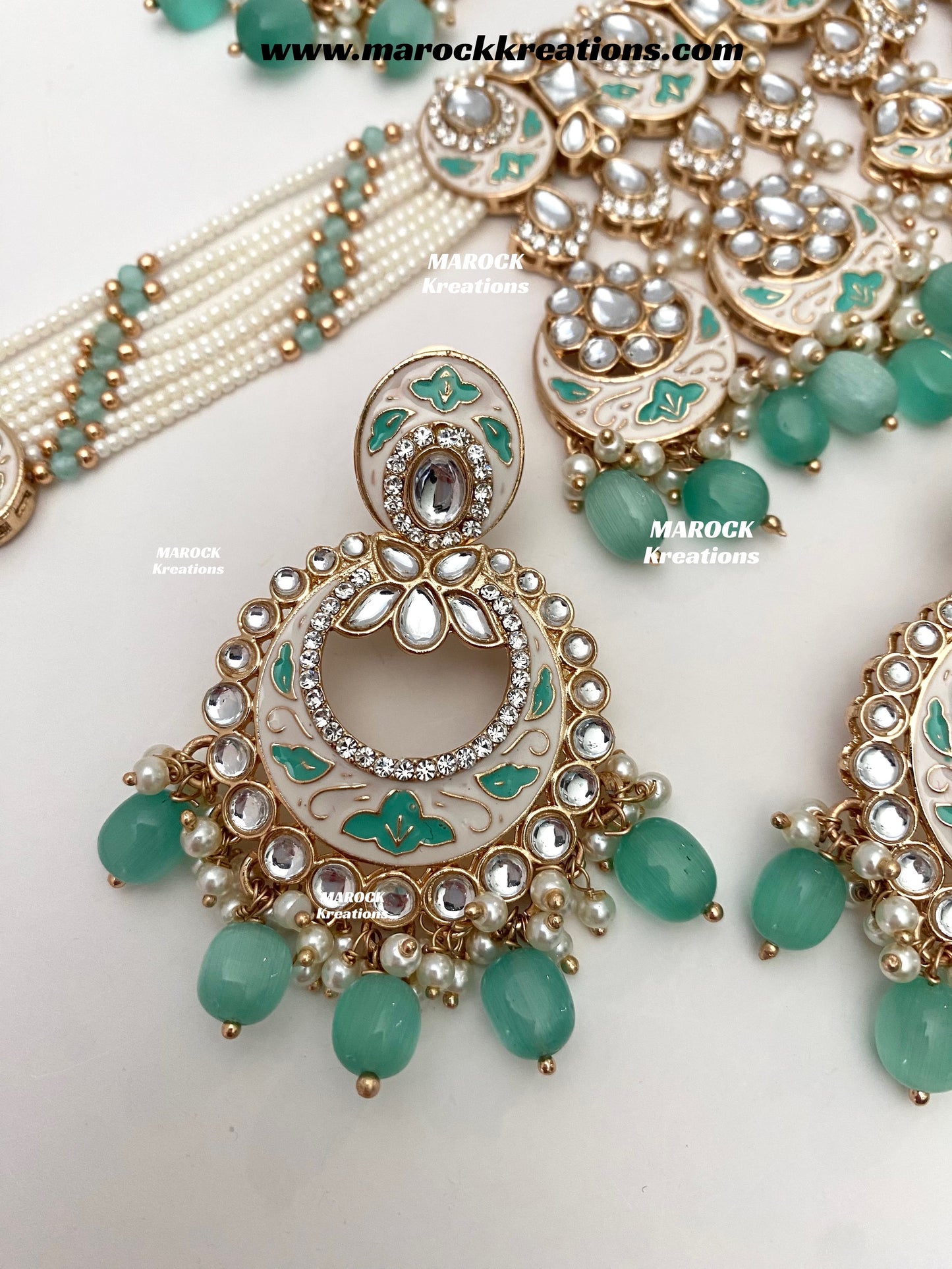 Nirvi Premium Quality Rose Gold Kundan Meenakari Choker/Necklace set