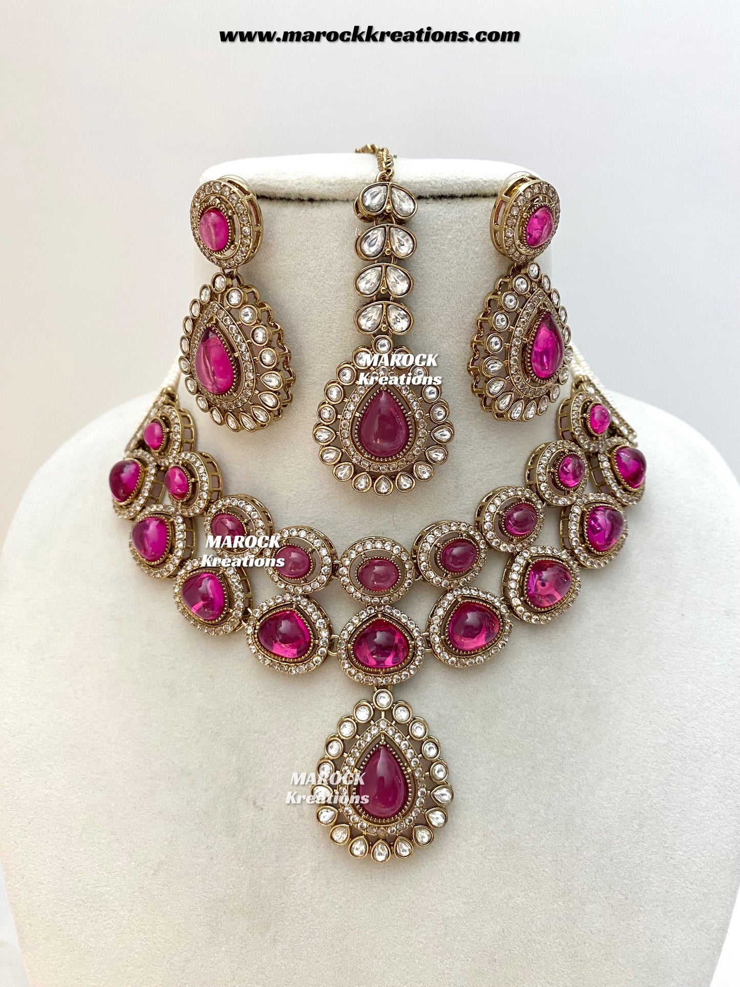 Zafina Premium Quality Moissanite Kundan Statement Choker/Necklace set